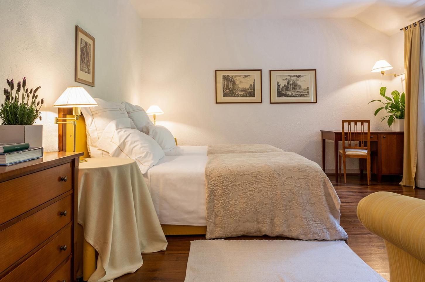 Classic Double Room - Photo 5