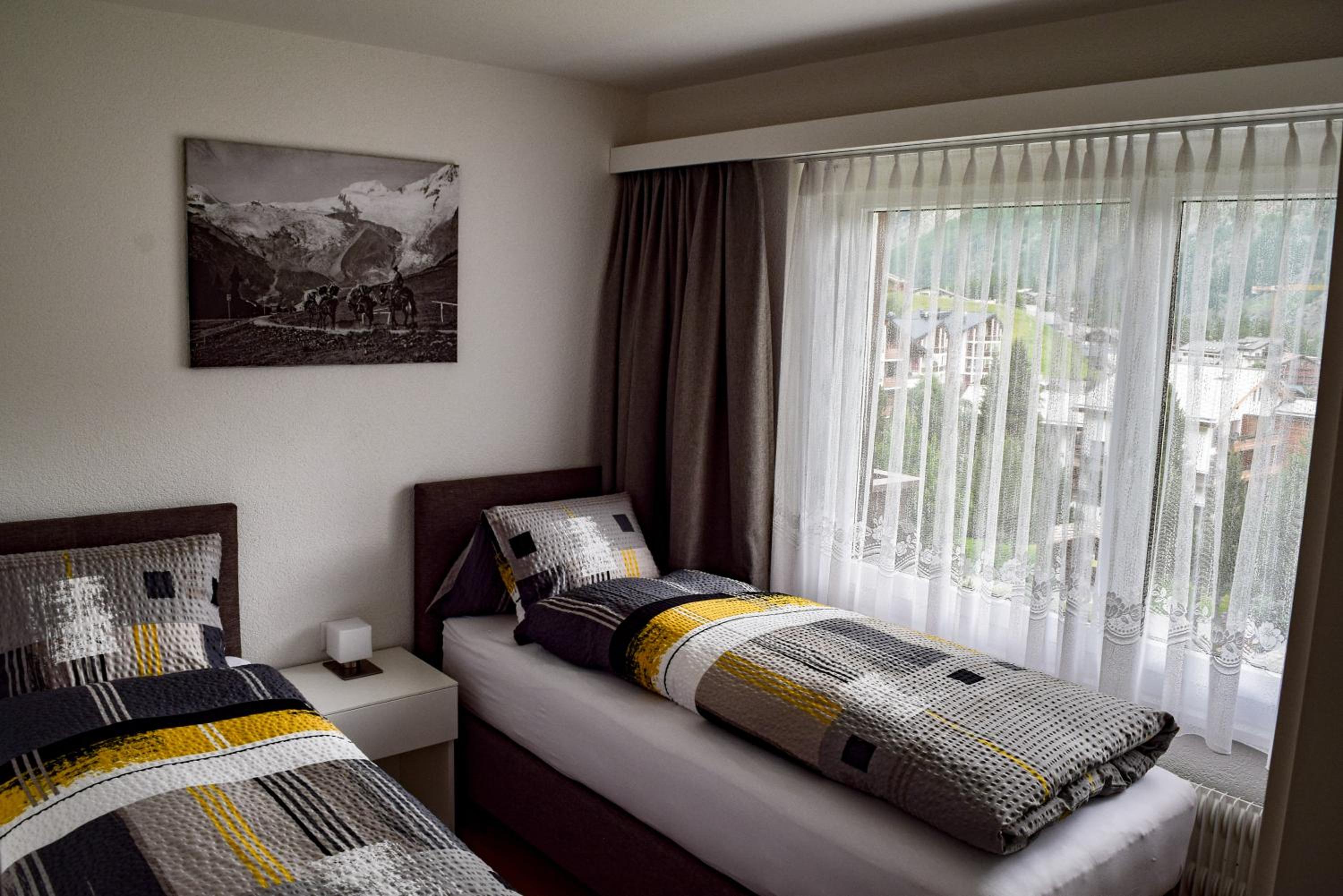 Two-Bedroom Apartment with shower and Panoramic View - Second Floor photo 2