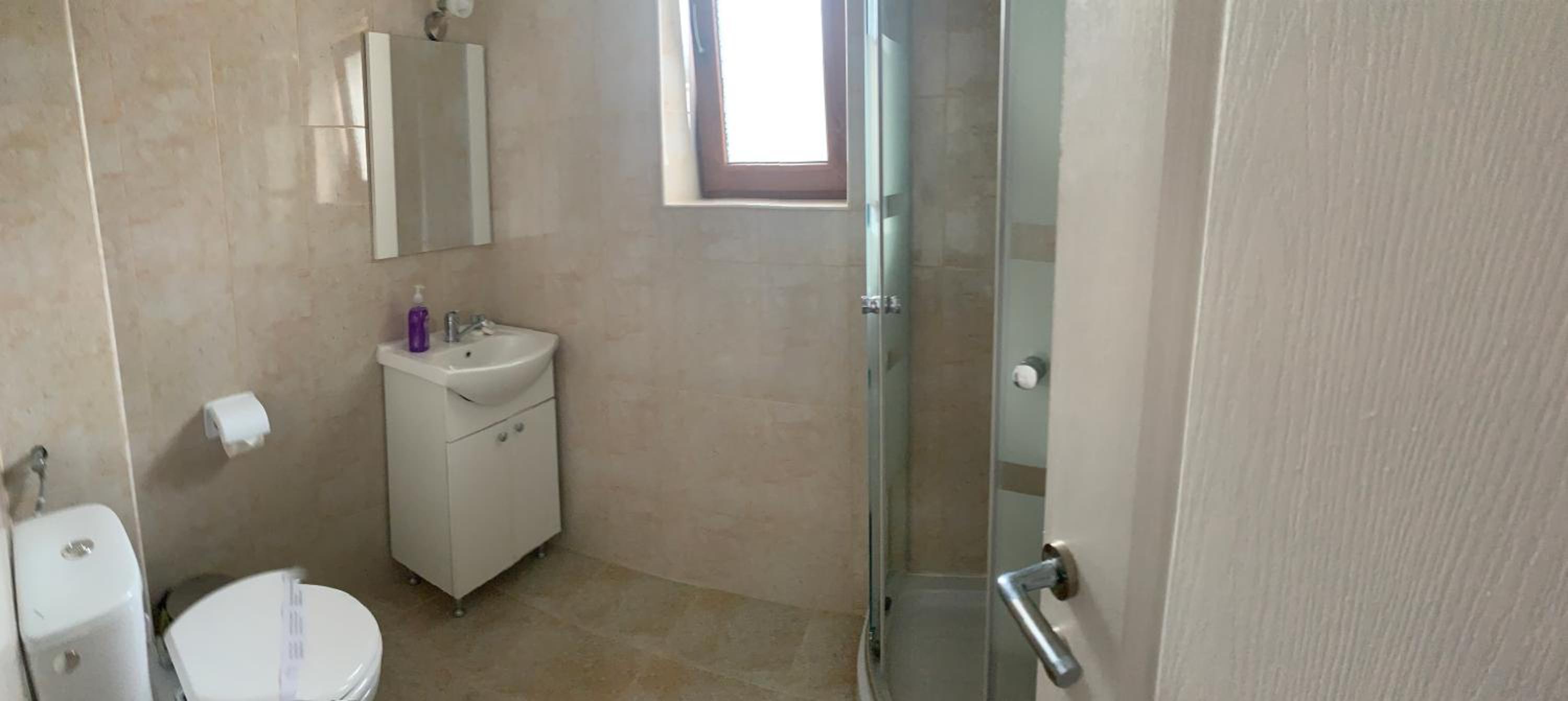 Basic Triple Room - Photo 3