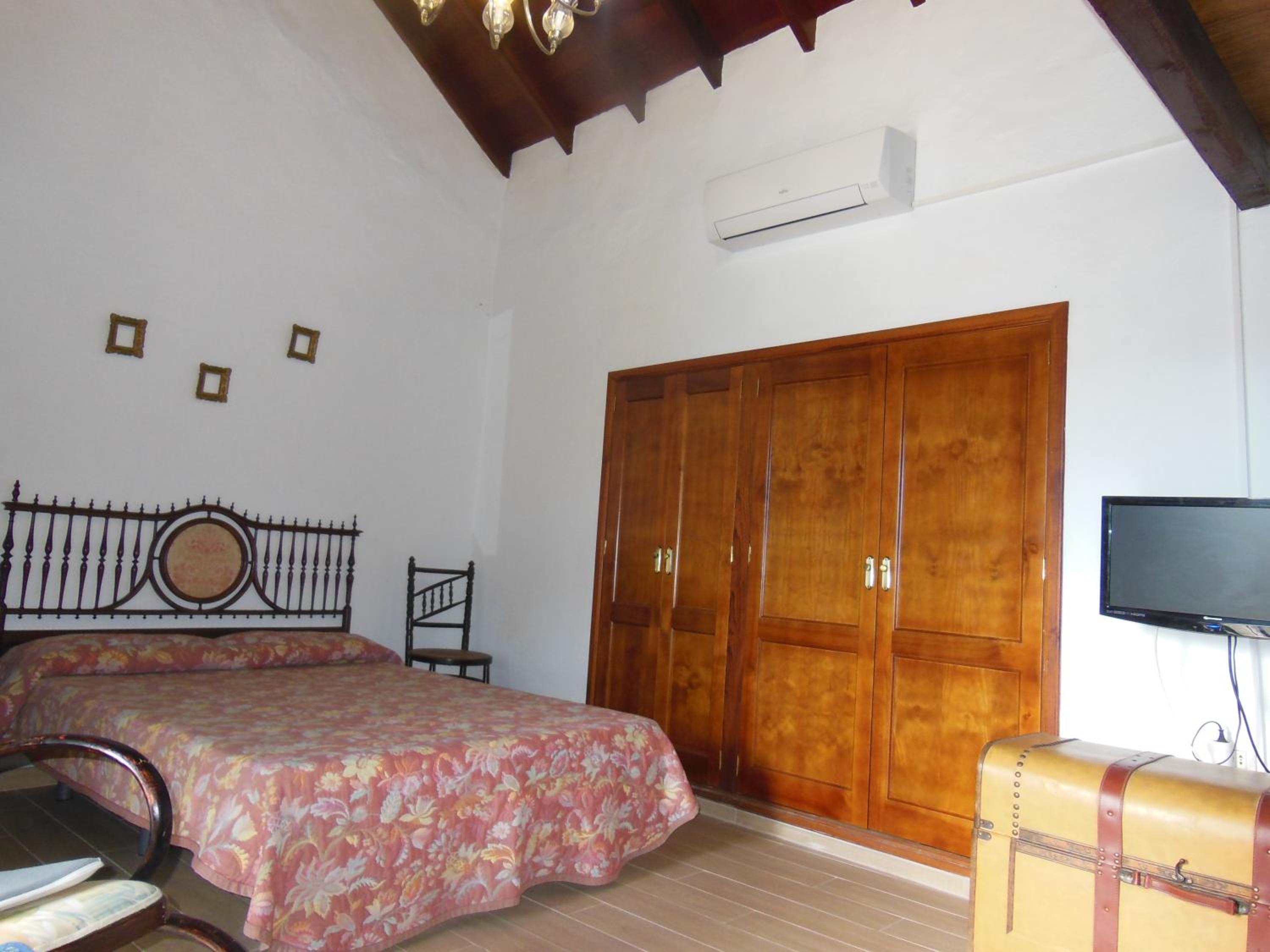 One-Bedroom House photo 2
