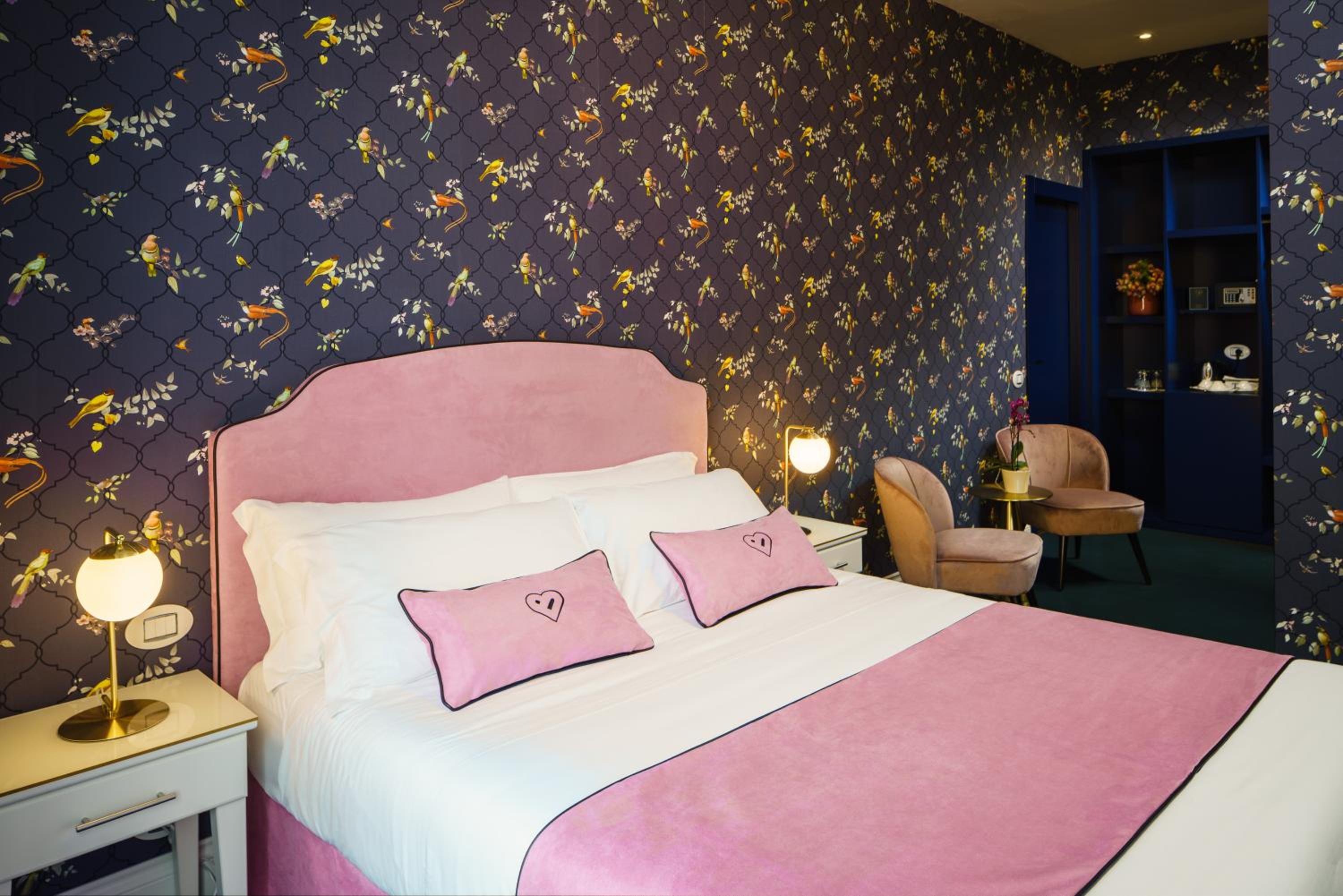 Queen Room