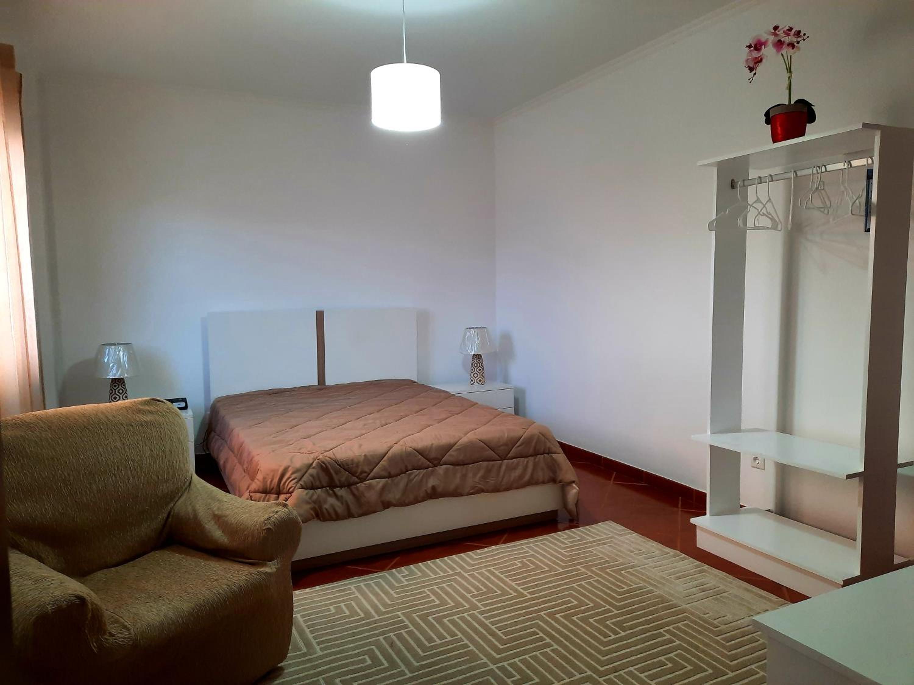 Double Room with Private Bathroom photo 1