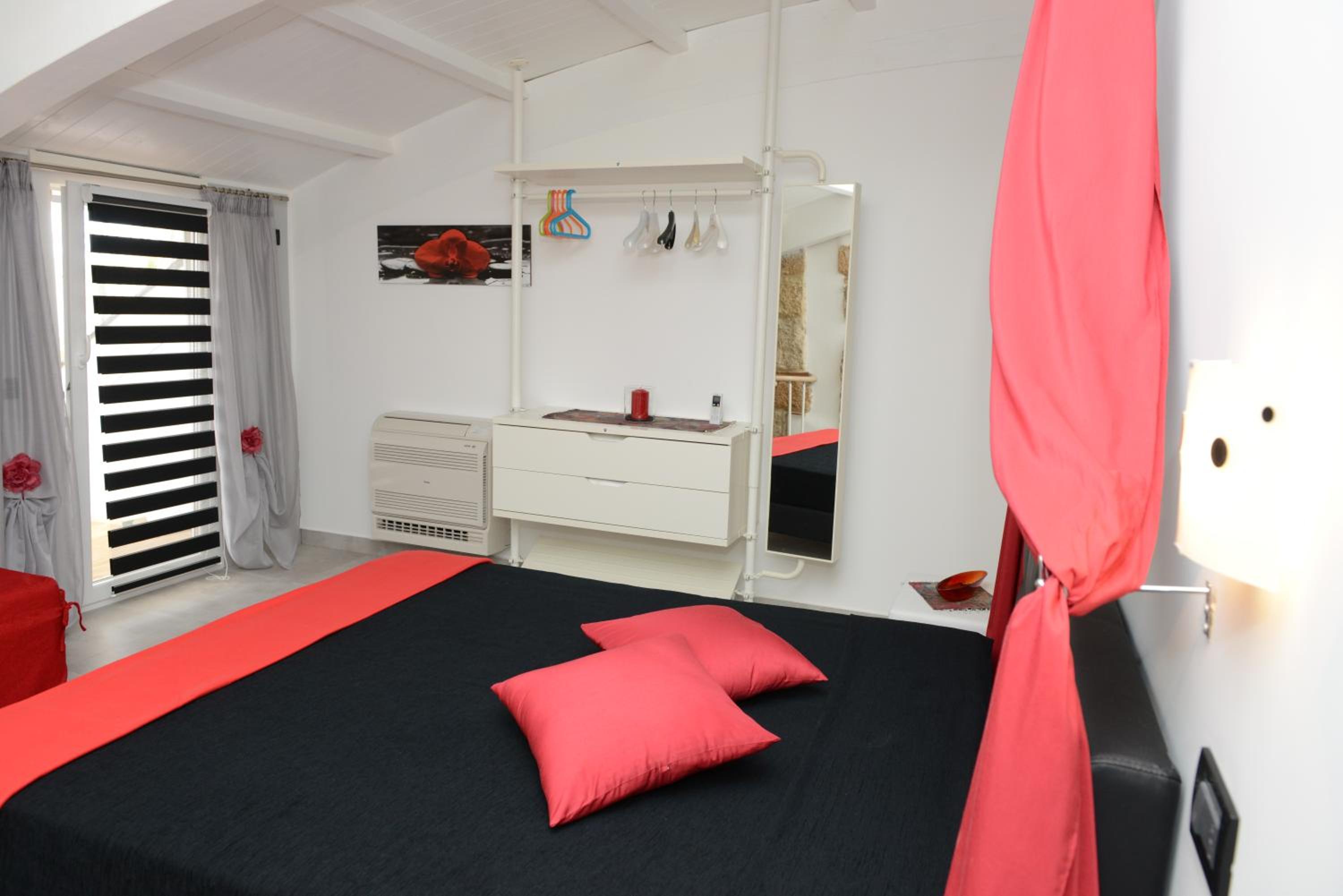 One-Bedroom Apartment- Split Level