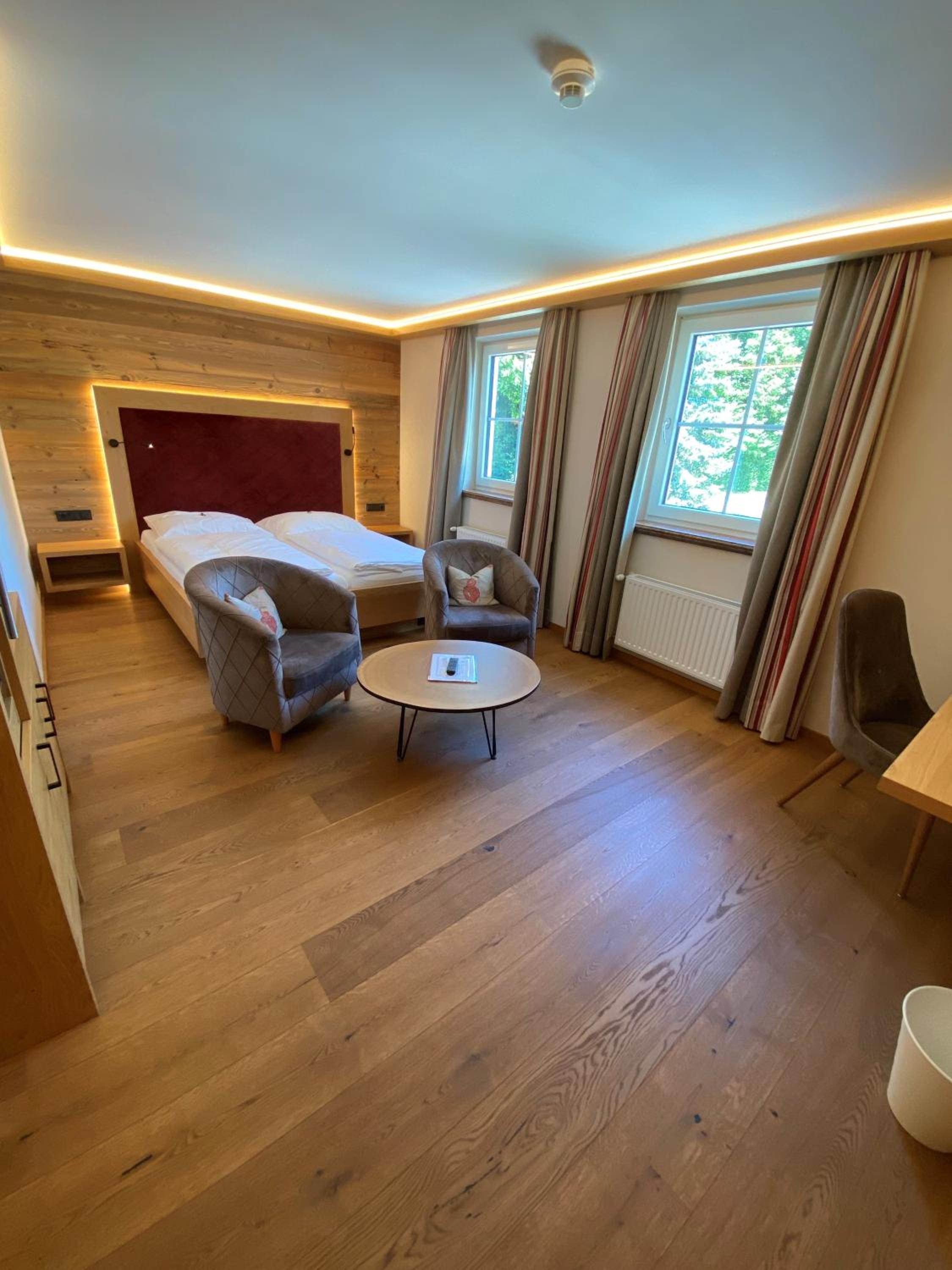 Economy Double Room photo 1