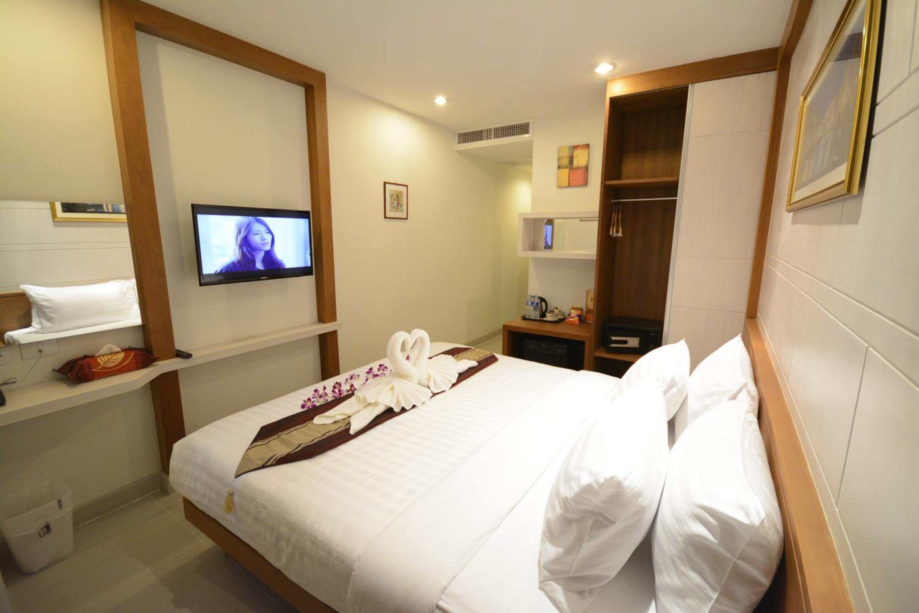 Standard Double Room photo 3
