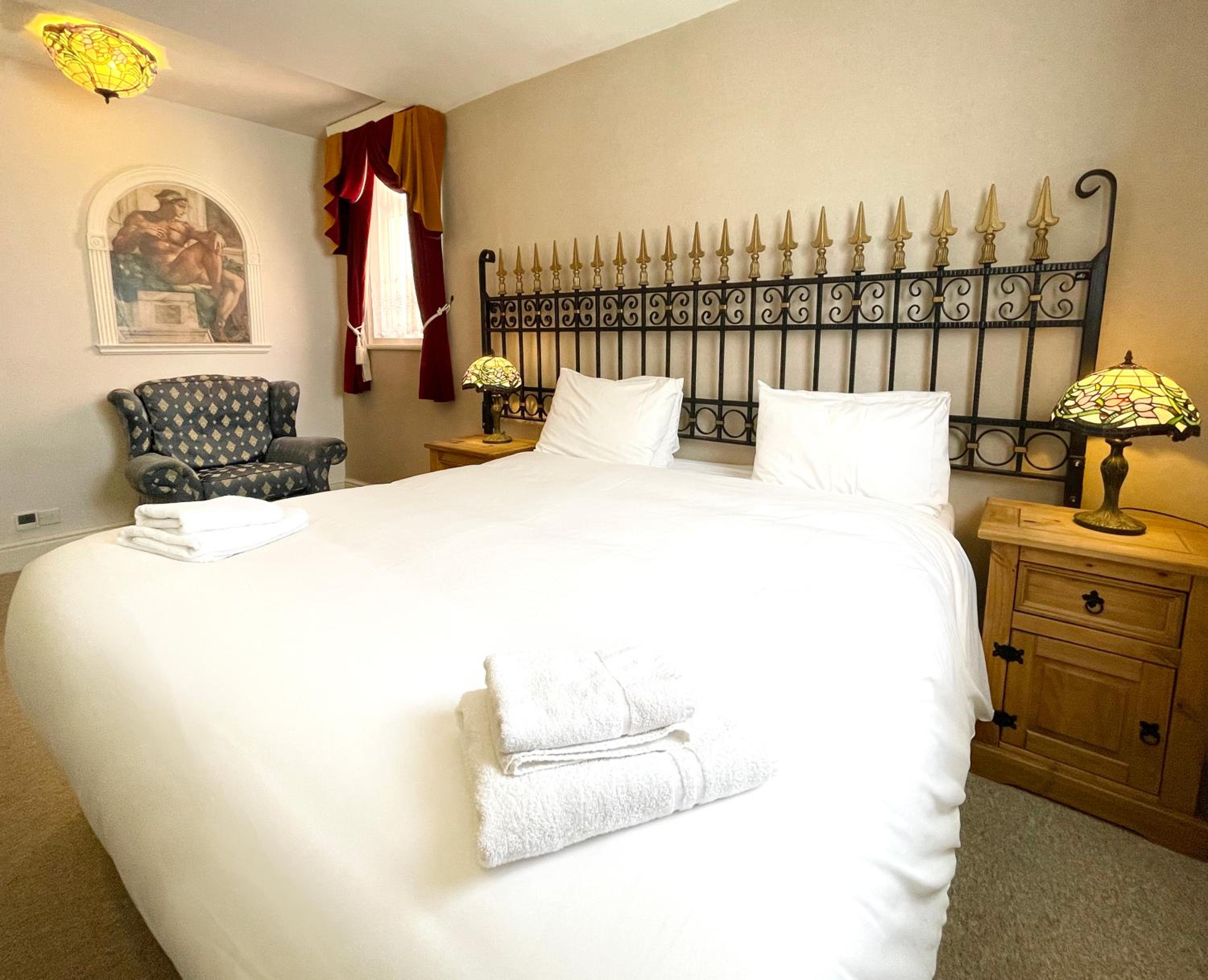 Superior Double or Twin Room photo 2