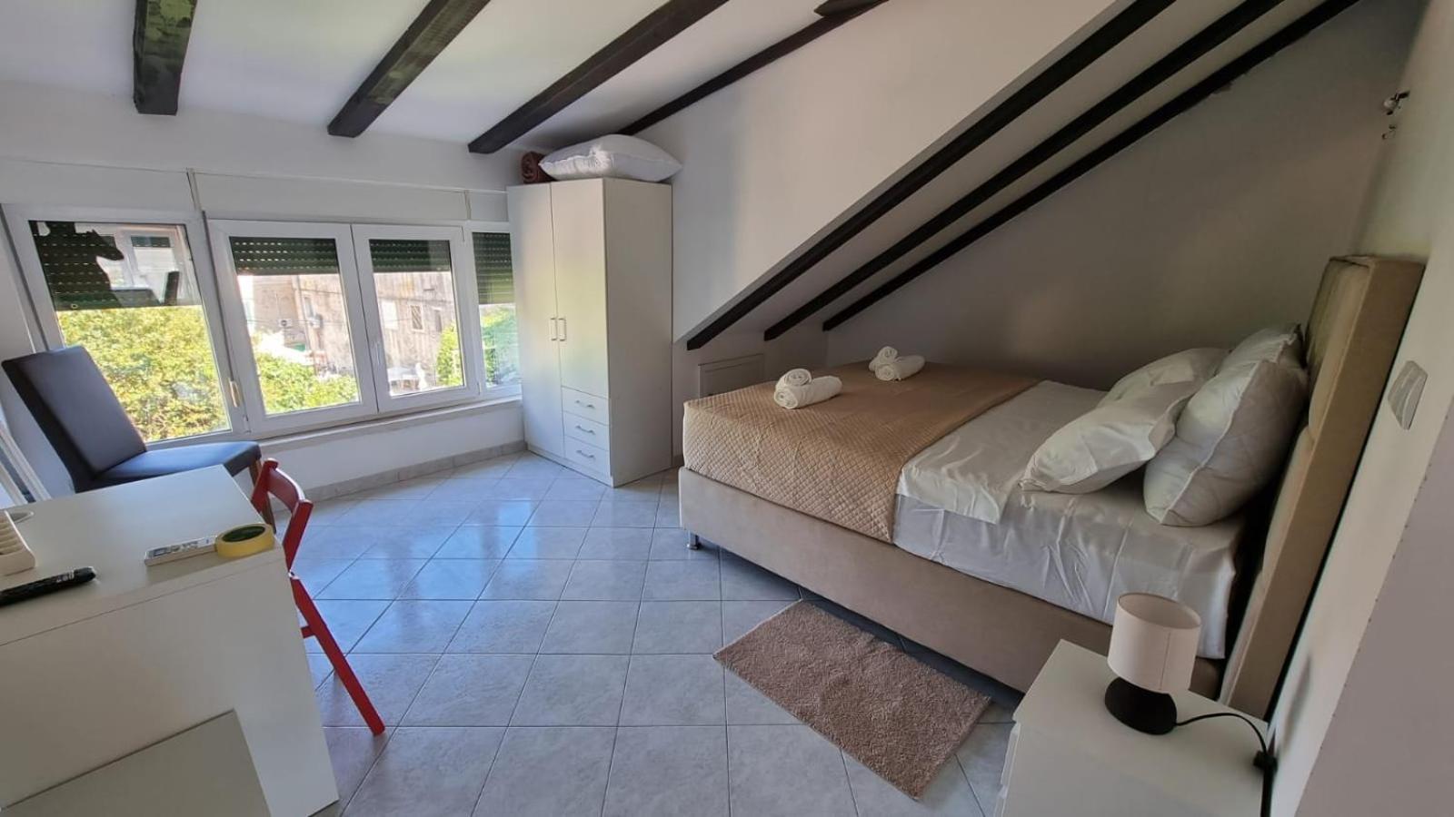 Studio Apartment photo 1