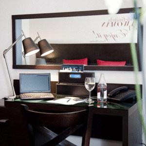Standard Double Room - Photo 2