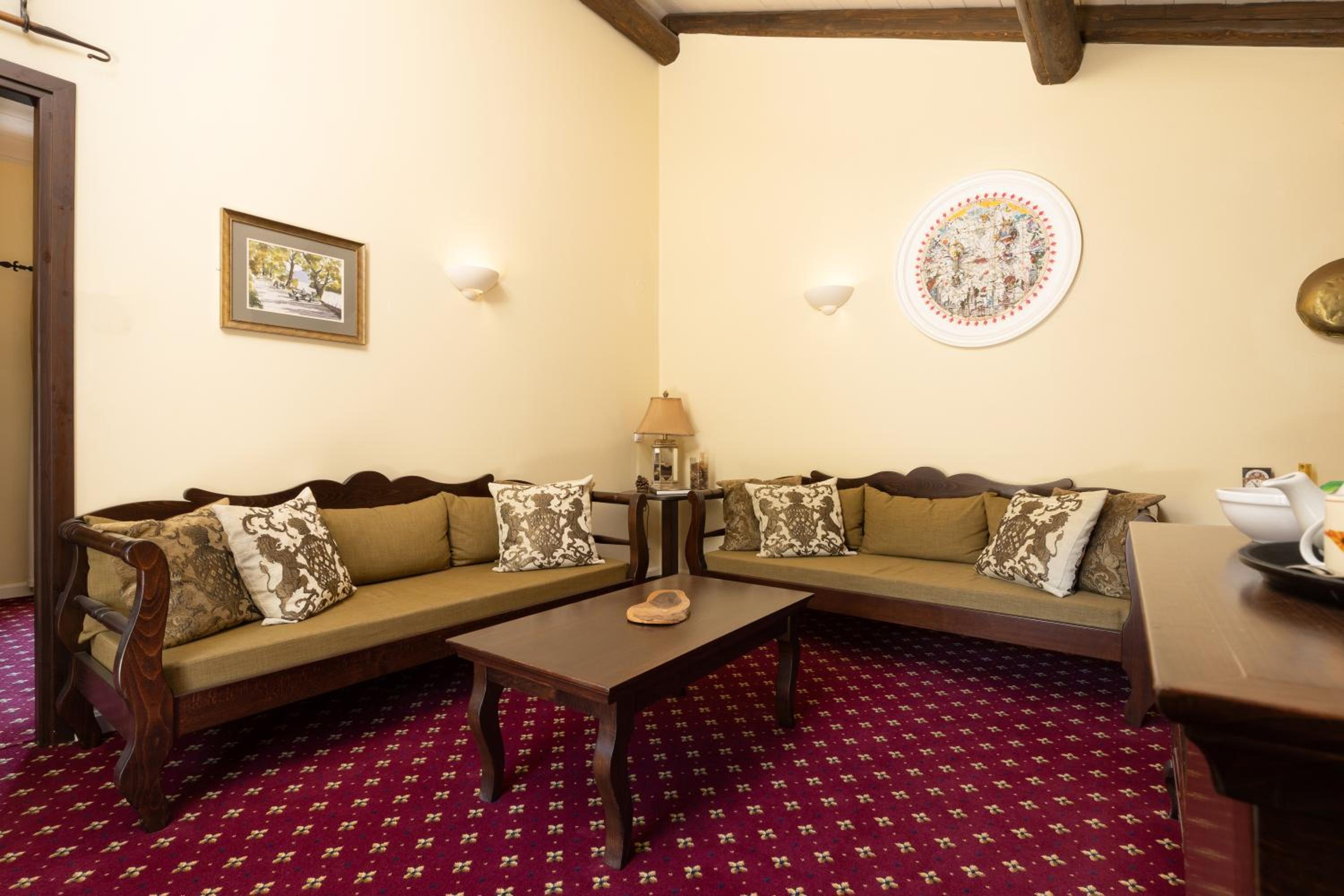 King Suite with Balcony photo 2