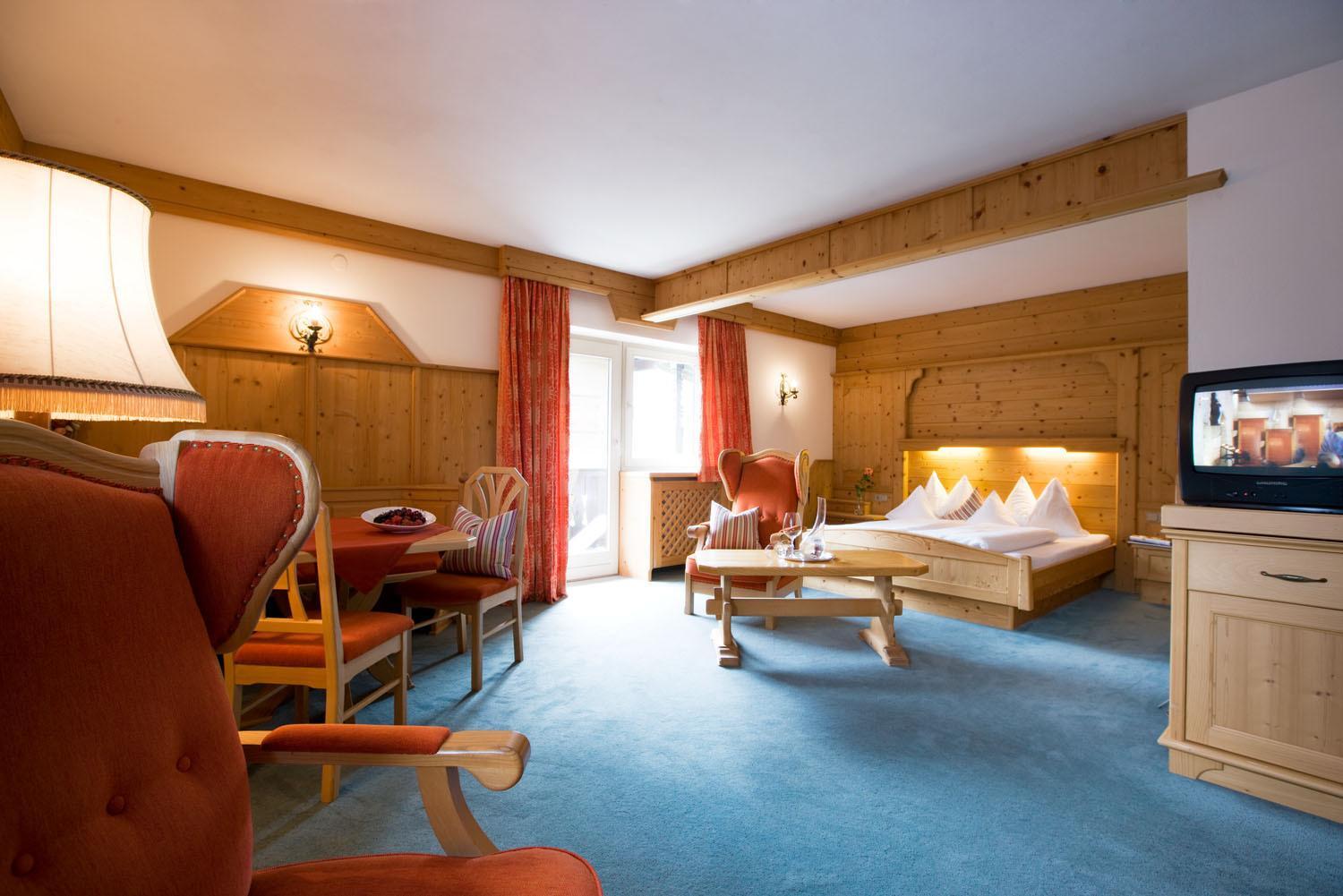 Deluxe Double Room - Photo 2