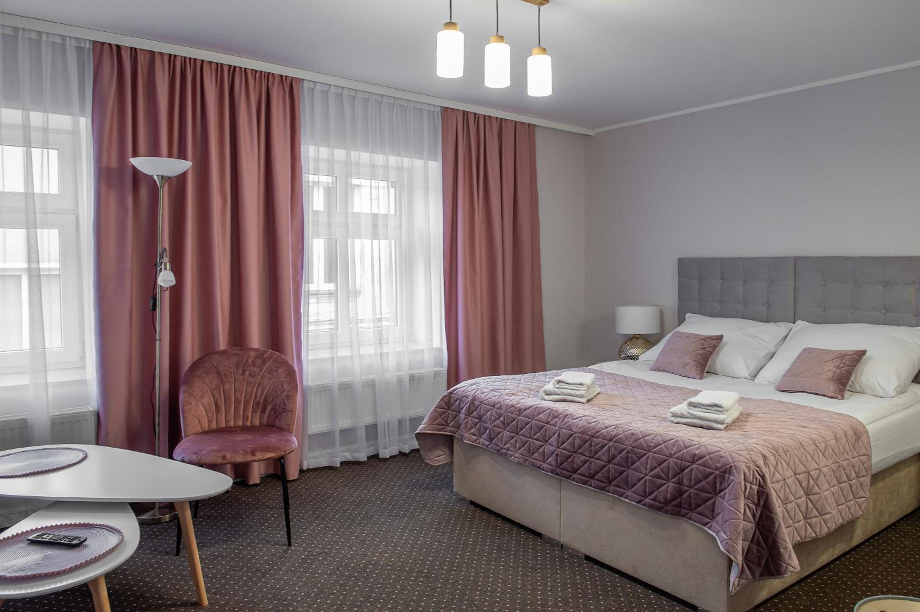 Standard Double or Twin Room photo 1