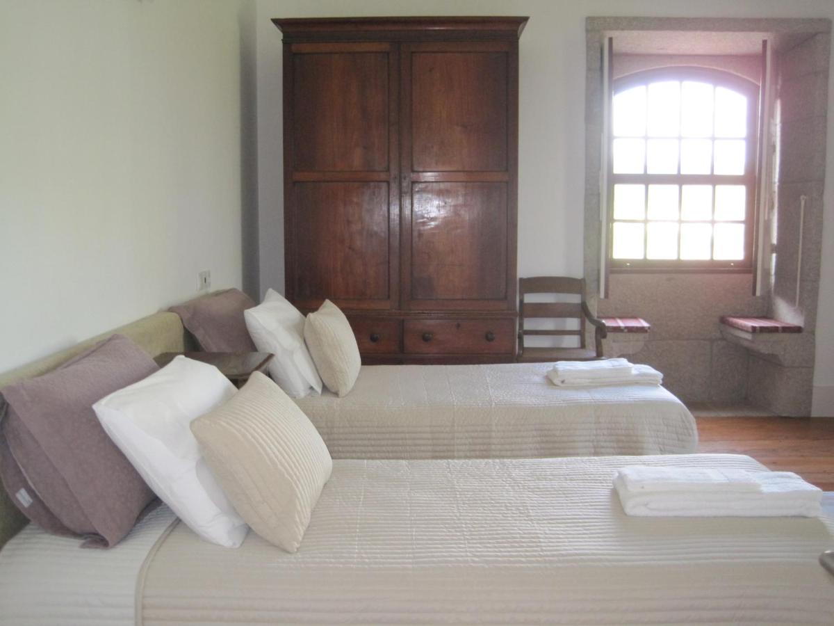 Family Room with Private Bathroom photo 3