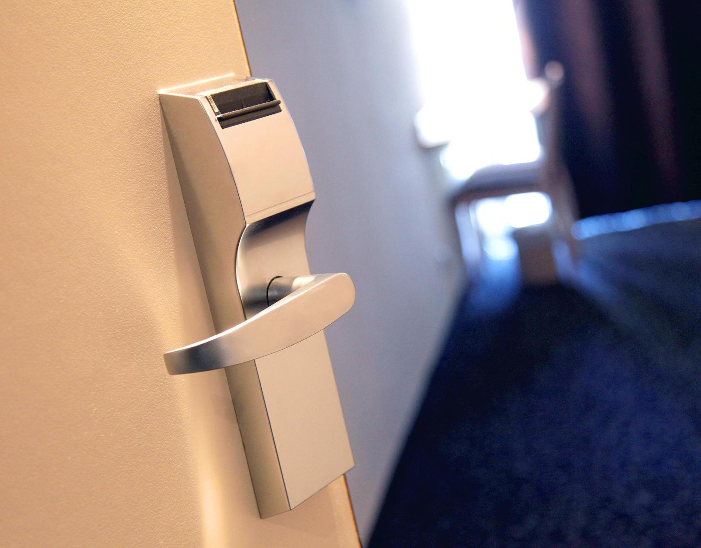 Twin Room - Photo 5
