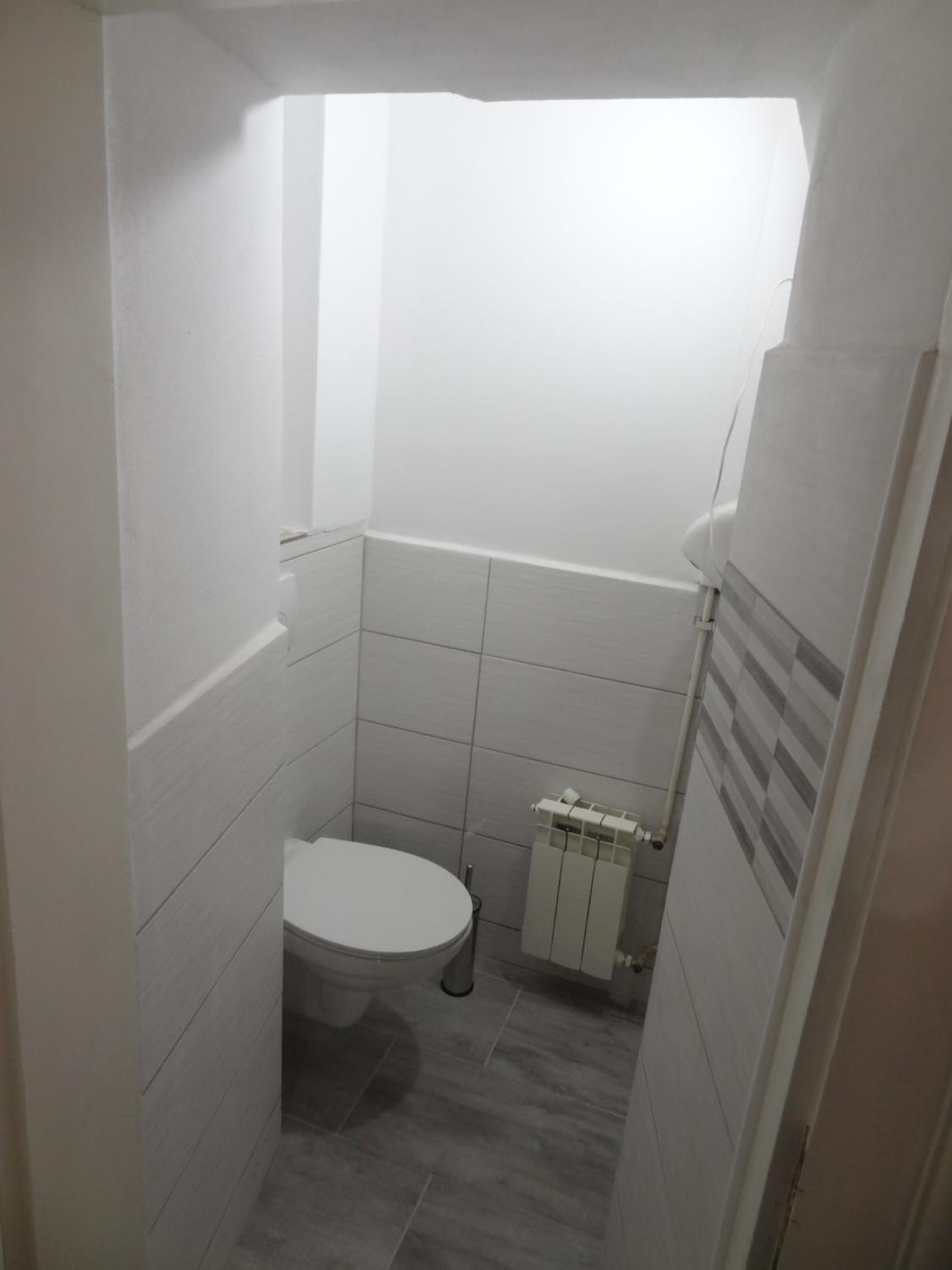 Double Room with Private Bathroom - Photo 3