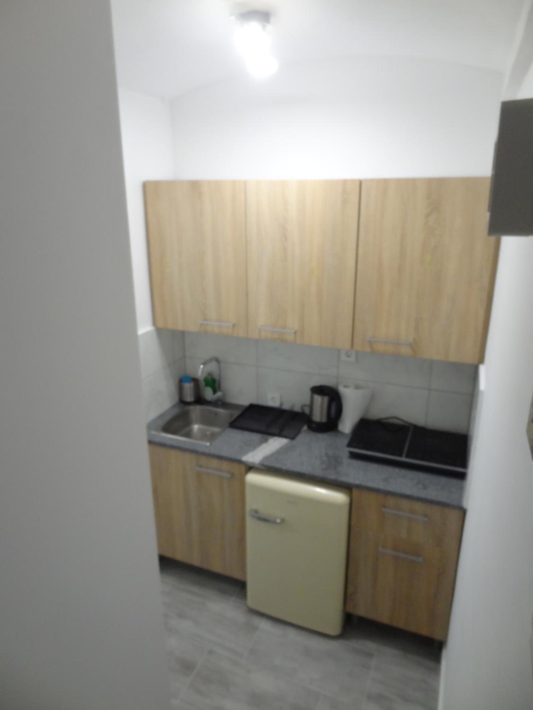 Double Room with Private Bathroom - Photo 4