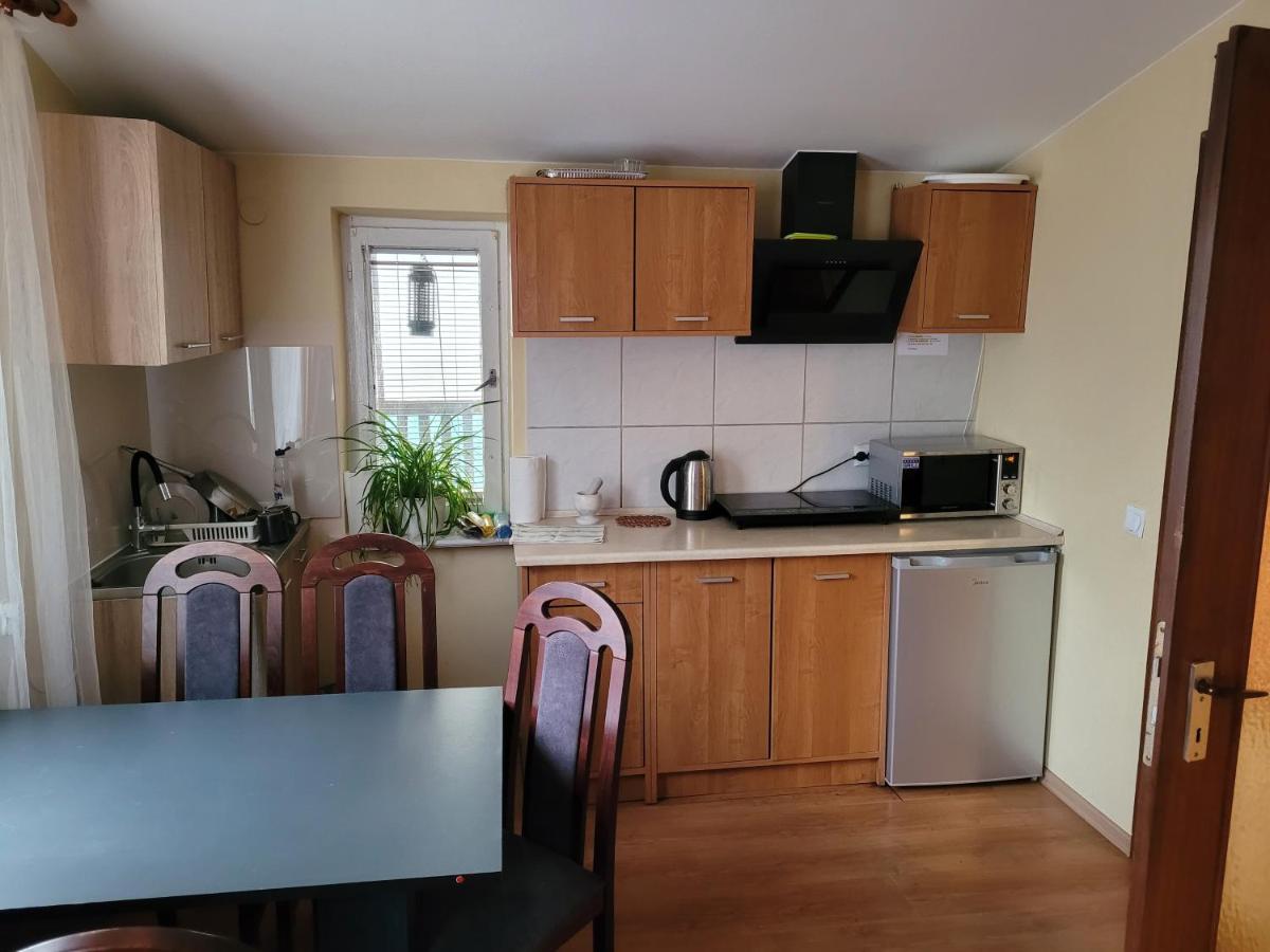 One-Bedroom House photo 1