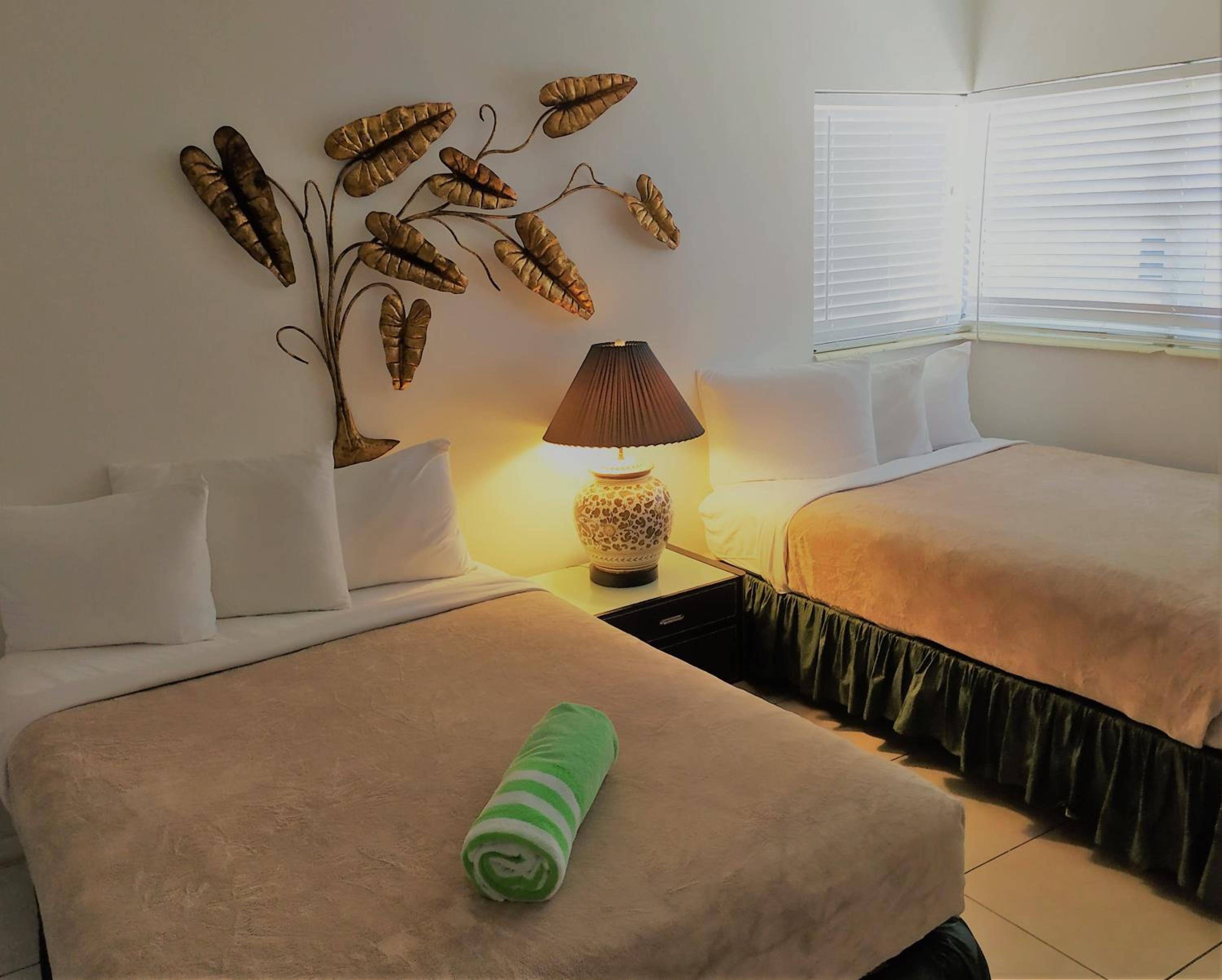 Appartement 1 Chambre - Vue sur Piscine et Cour - 203