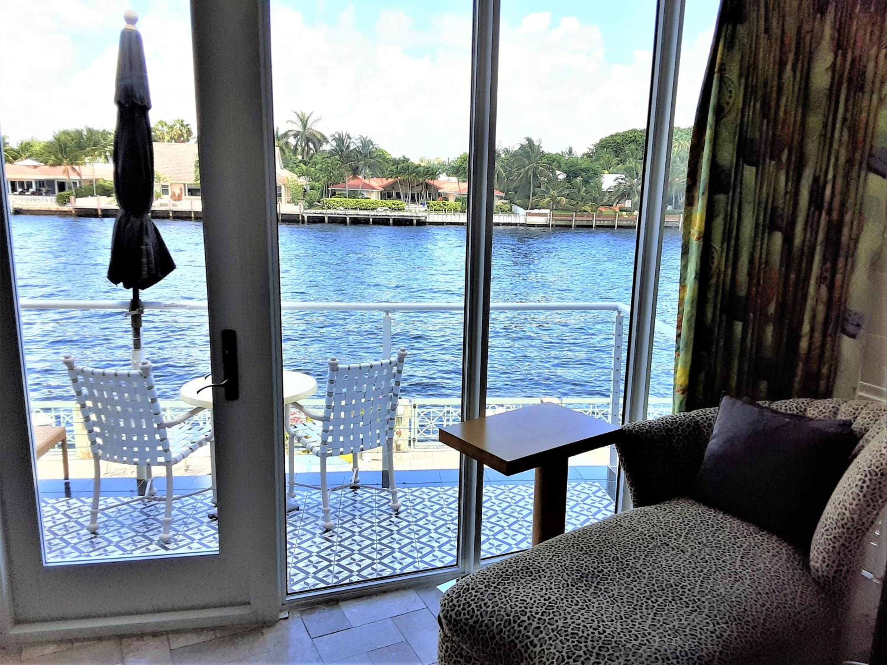 Studio Apartment with Water View - 207 photo 3