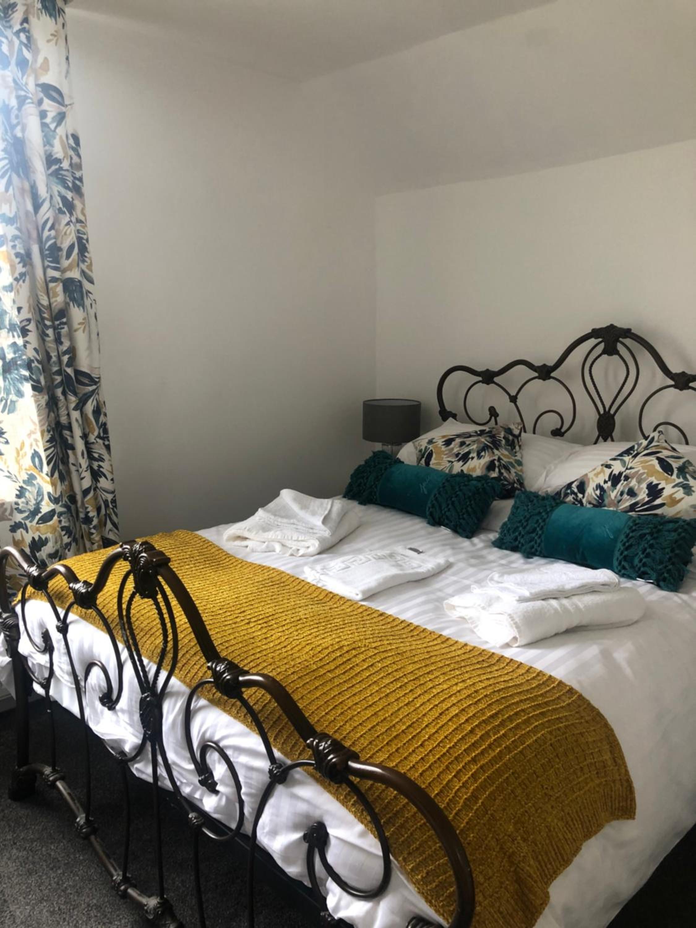 Deluxe King Room photo 1