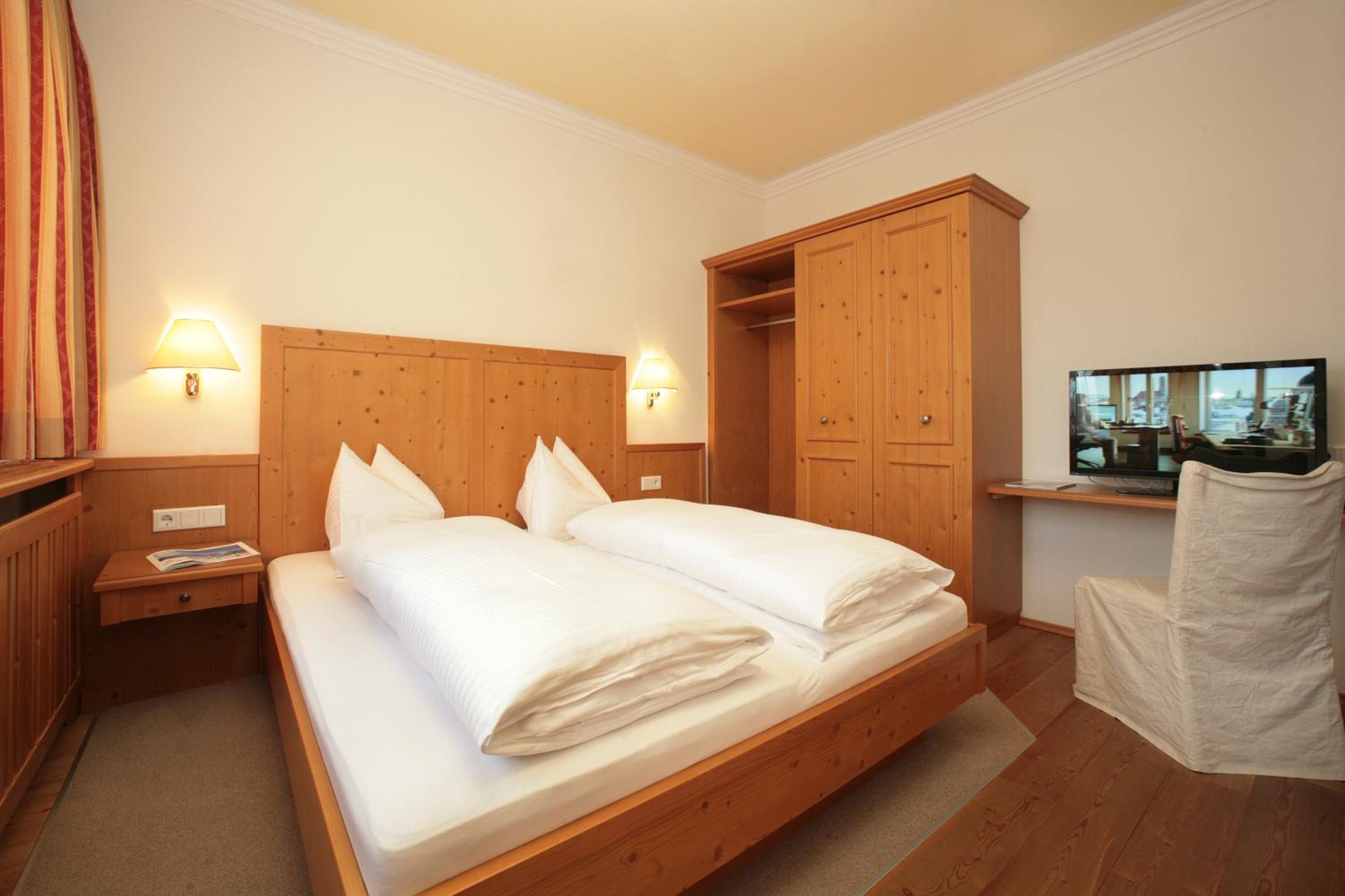 Double Room - Photo 4