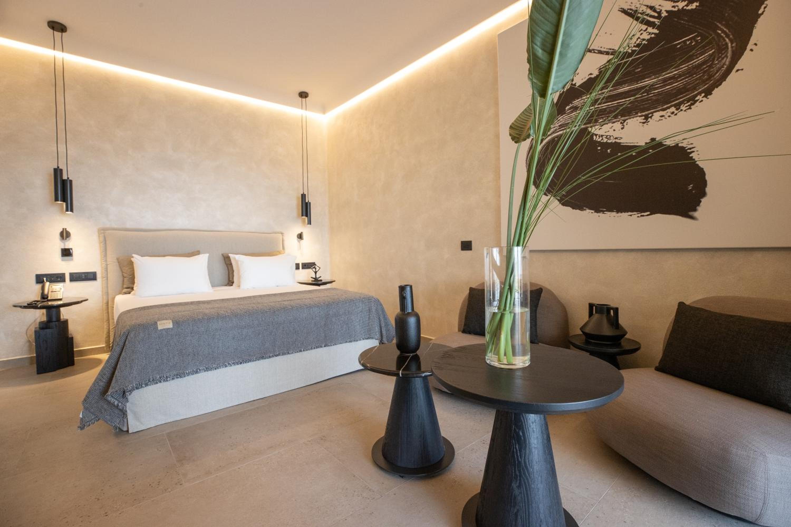 Signature Retreat Suite with Private Pool and Panoramic Sea View