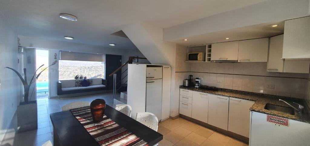 Apartment - Split Level photo 2