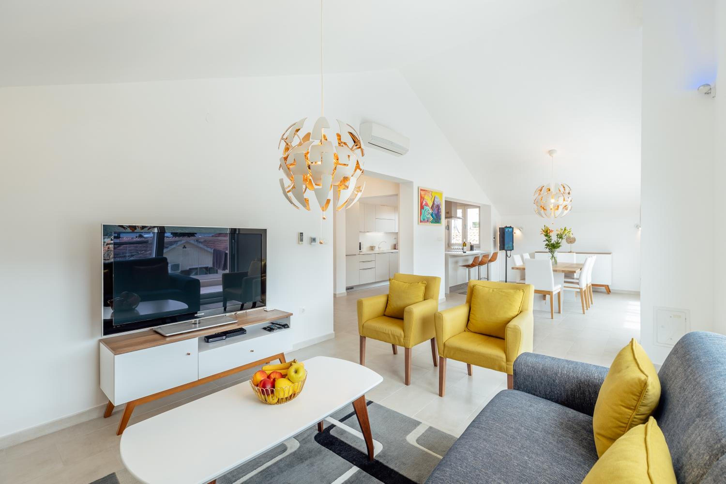 Superior Apartment