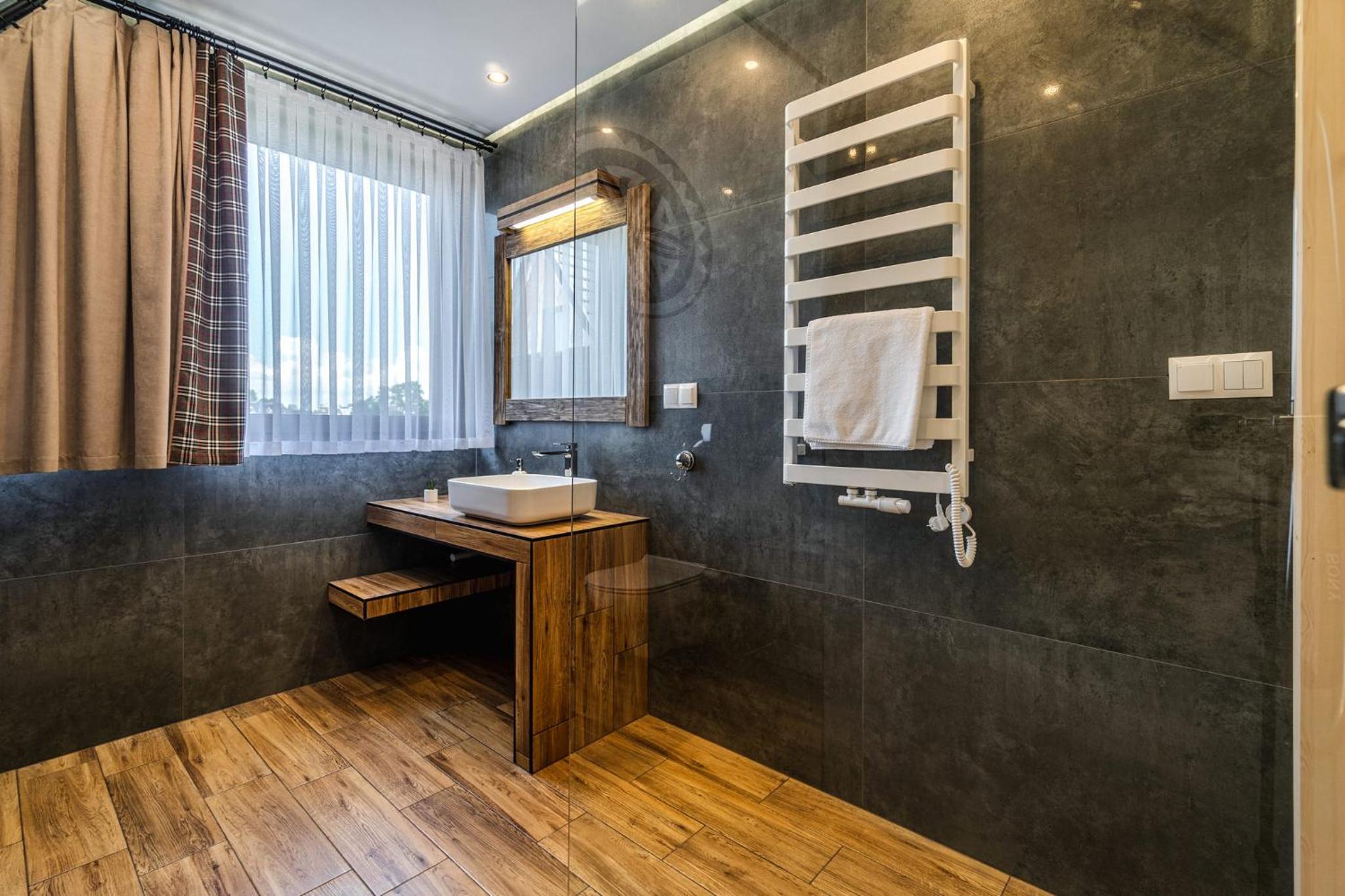 Three-Bedroom Chalet photo 1