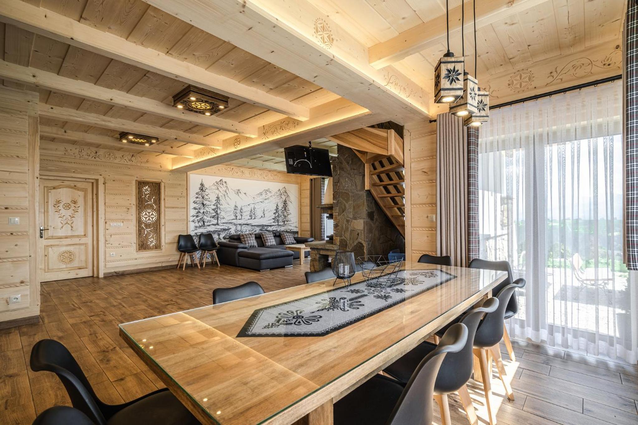 Three-Bedroom Chalet photo 2