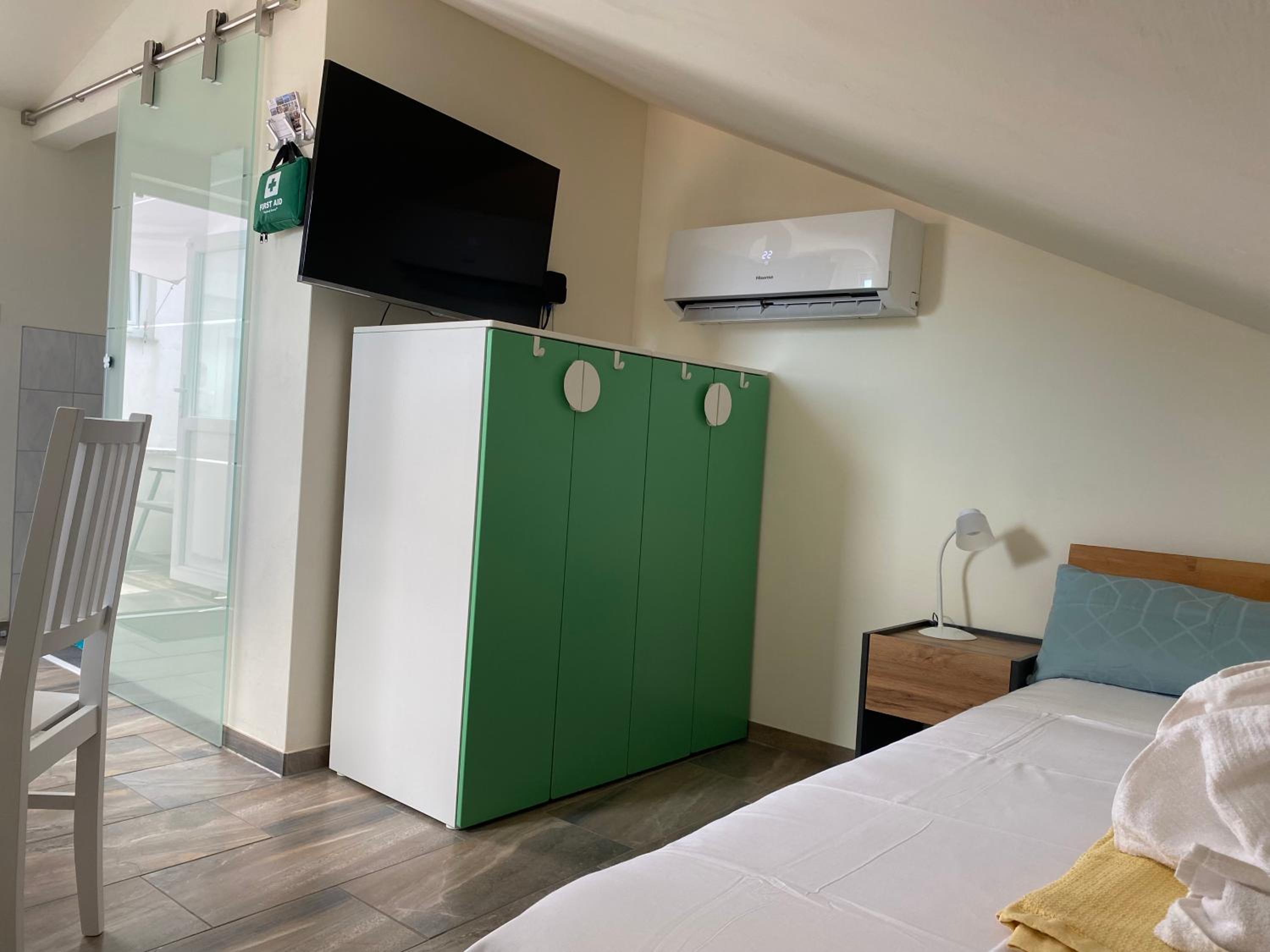 Studio Apartment with Sea View - Photo 6