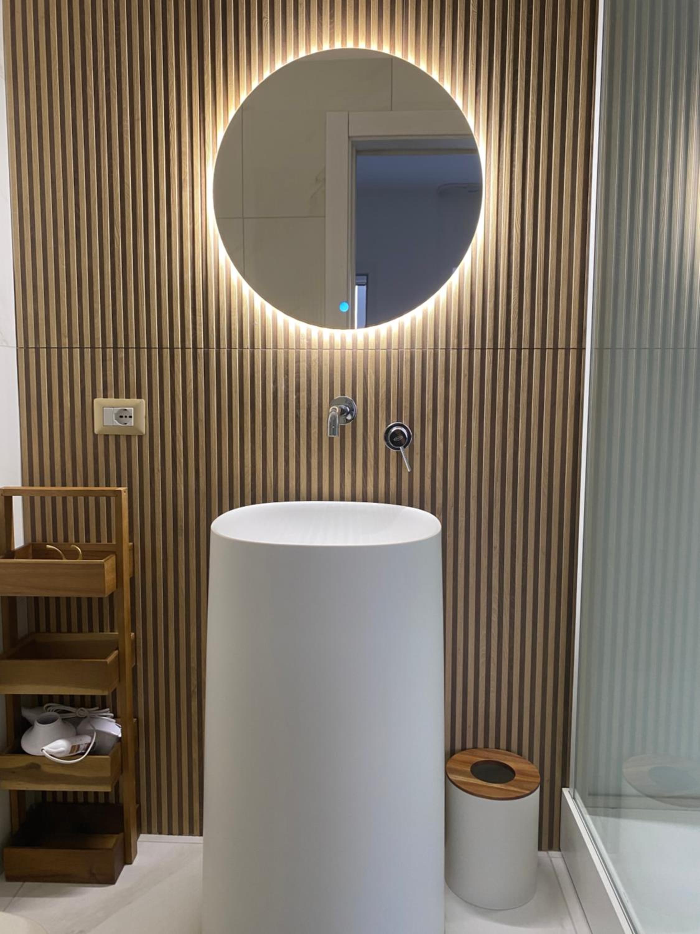 Junior Suite with Sea View - Photo 17