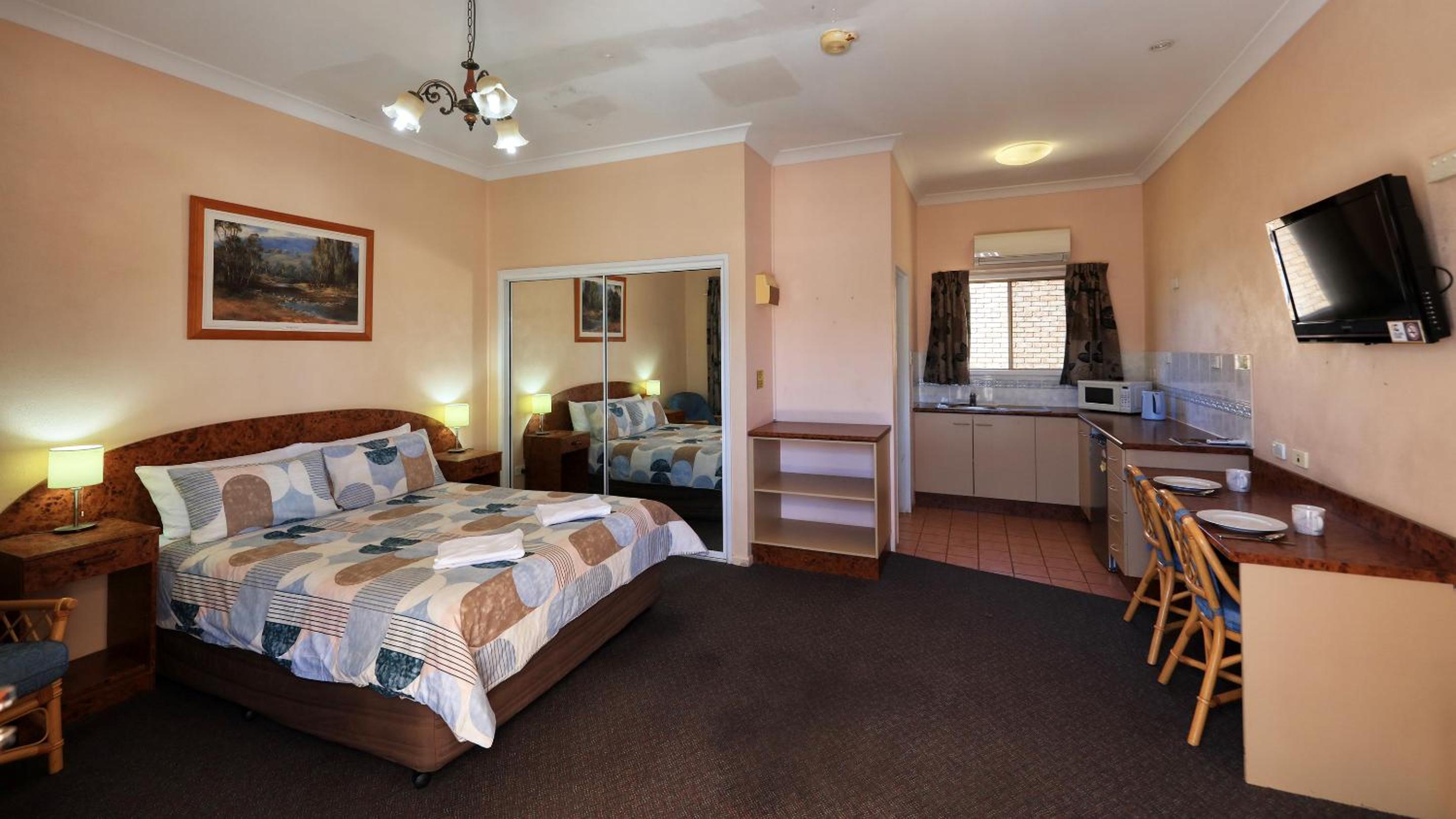 Deluxe Queen Room photo 1
