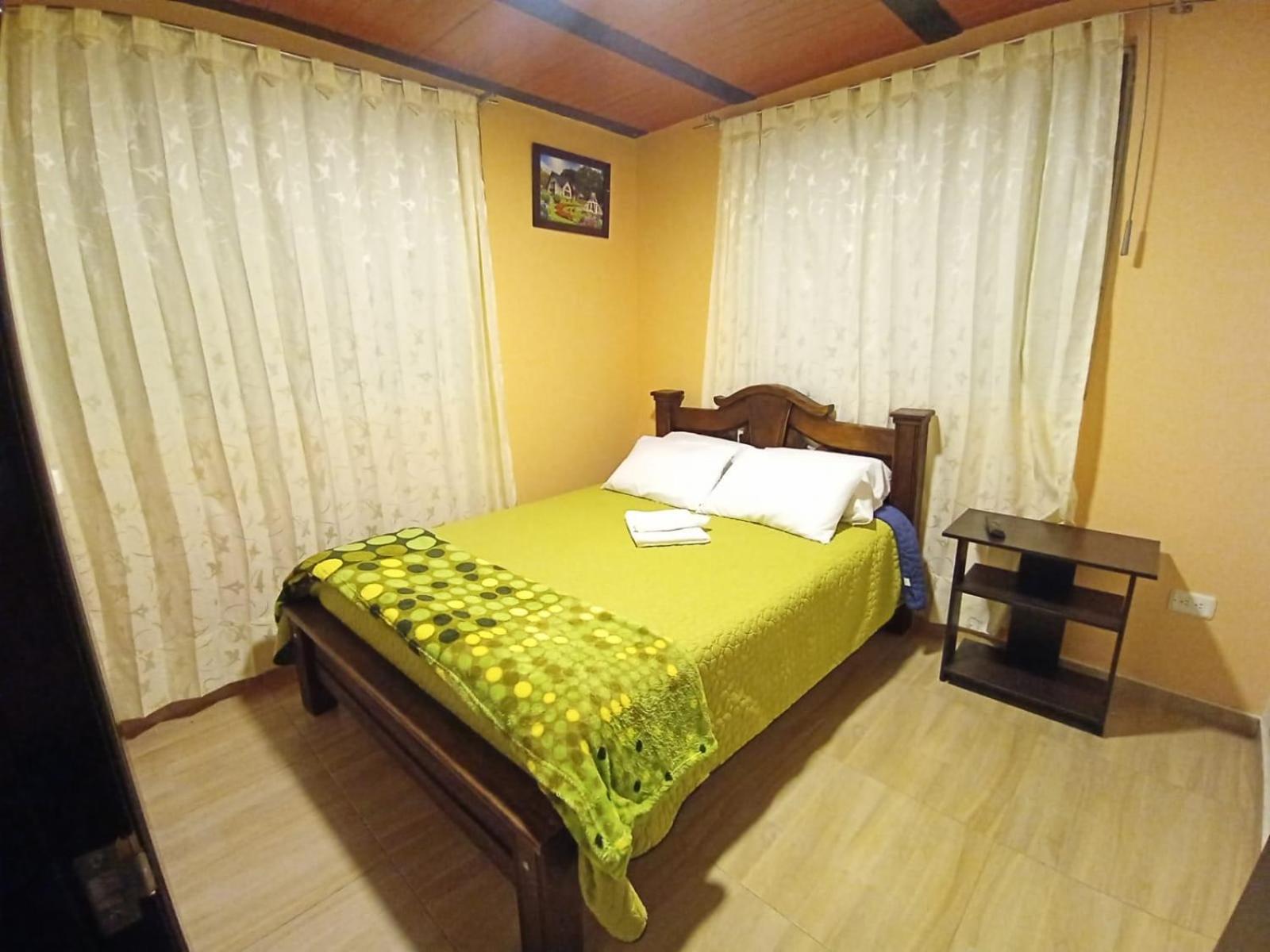 Standard Double Room with Shared Bathroom photo 2