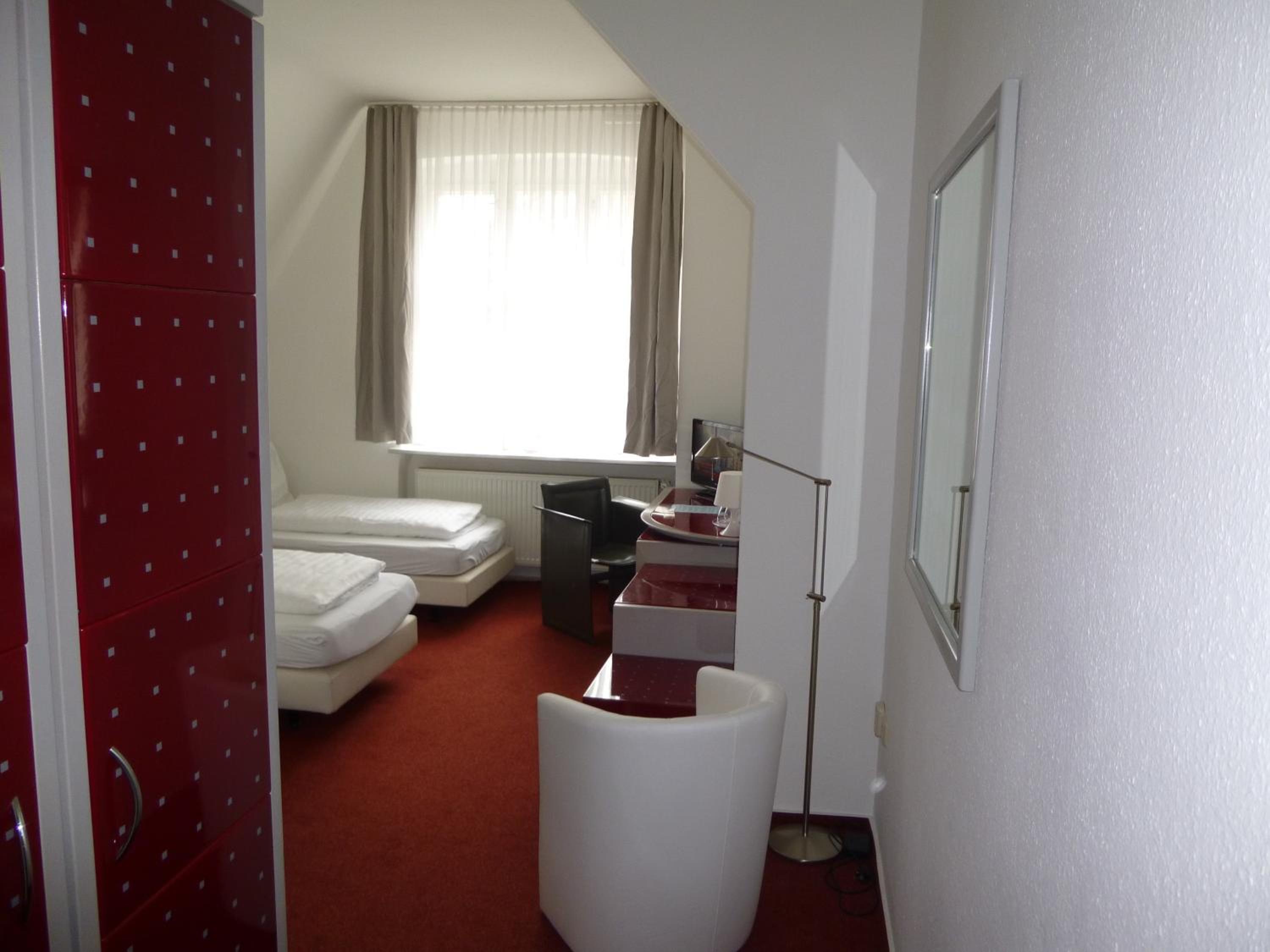 Double Room - Photo 4