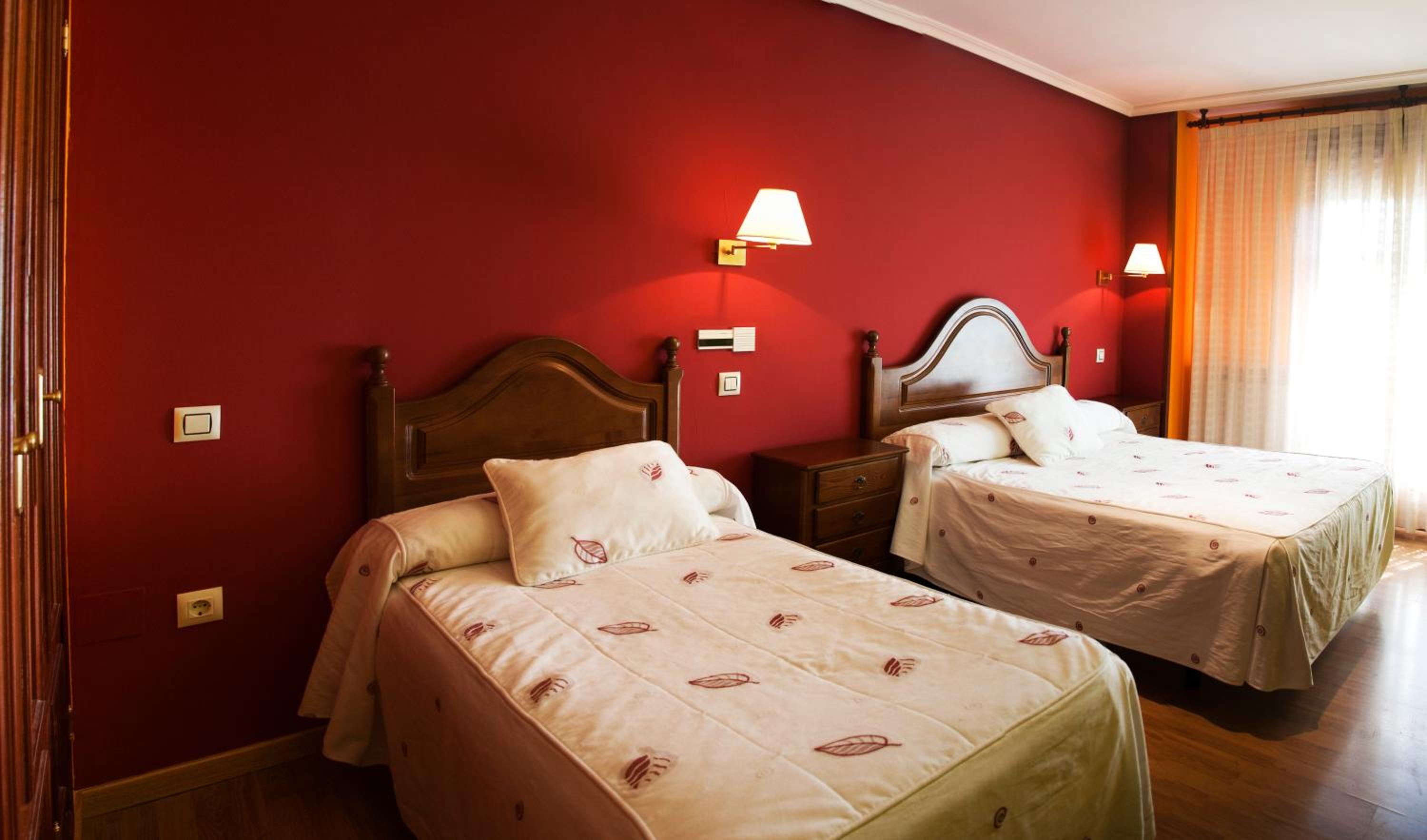Triple Room with Balcony photo 3