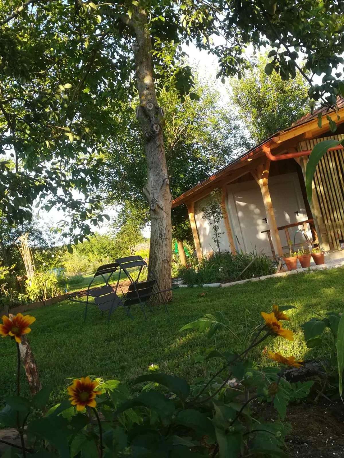 Two-Bedroom Chalet - Photo 11
