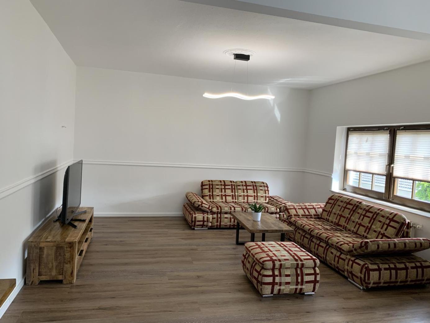 Executive Suite - Photo 1