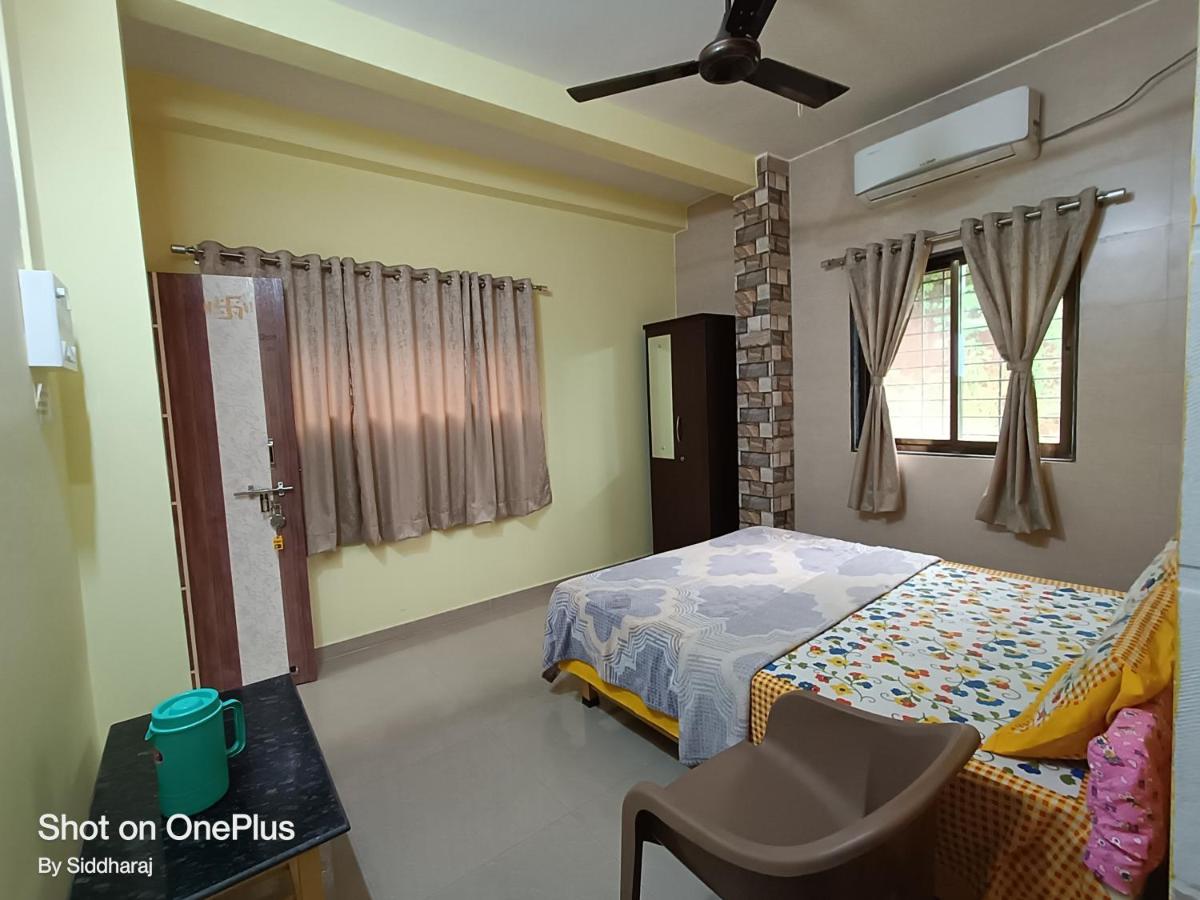 Deluxe Family Room photo 2