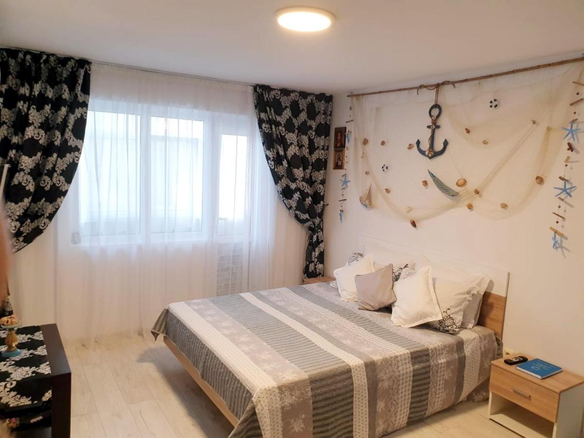 Two-Bedroom Apartment - Photo 20
