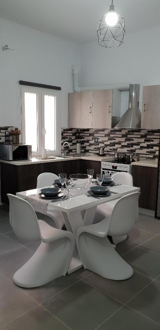 One-Bedroom Apartment - Photo 15