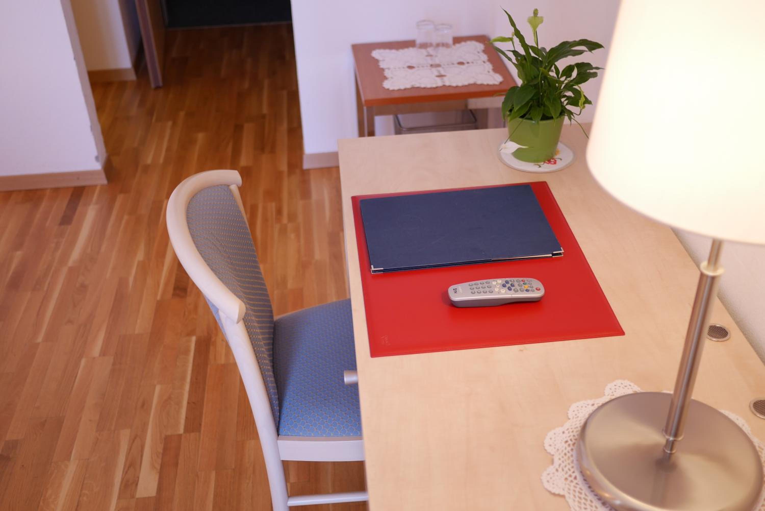 Single Room photo 2
