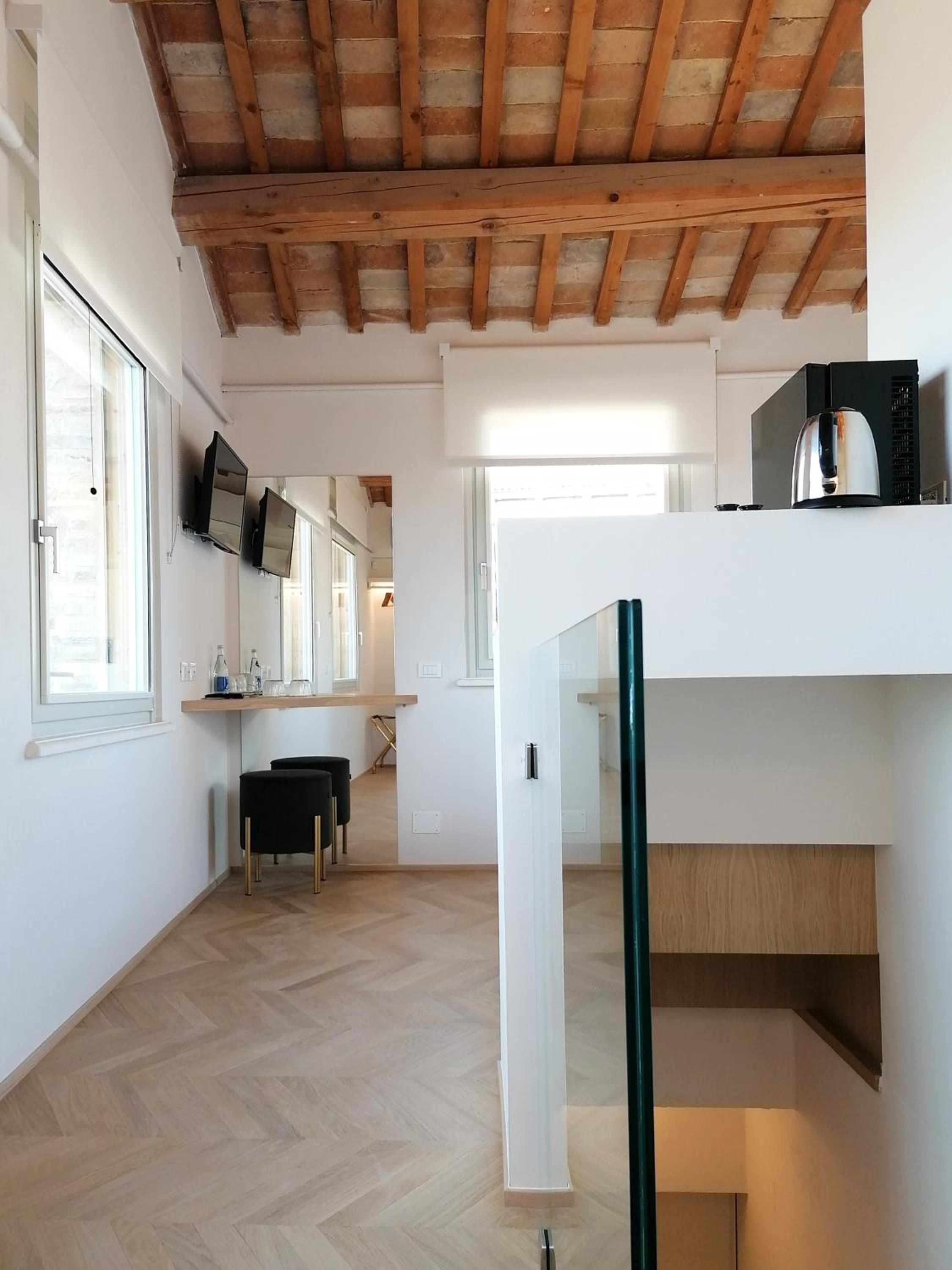 Double Room with Mountain View - Photo 1