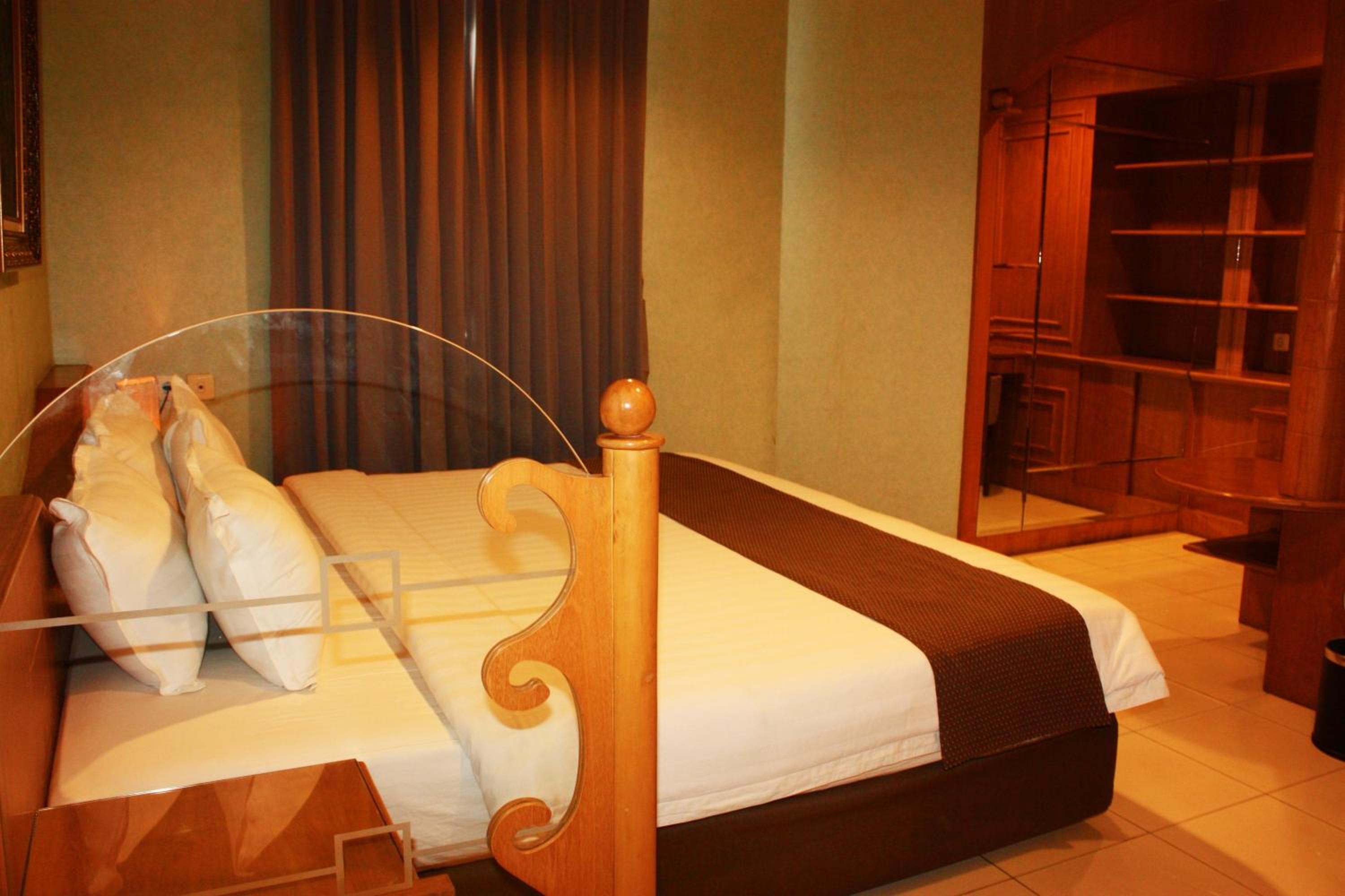 Penthouse Suite photo 3