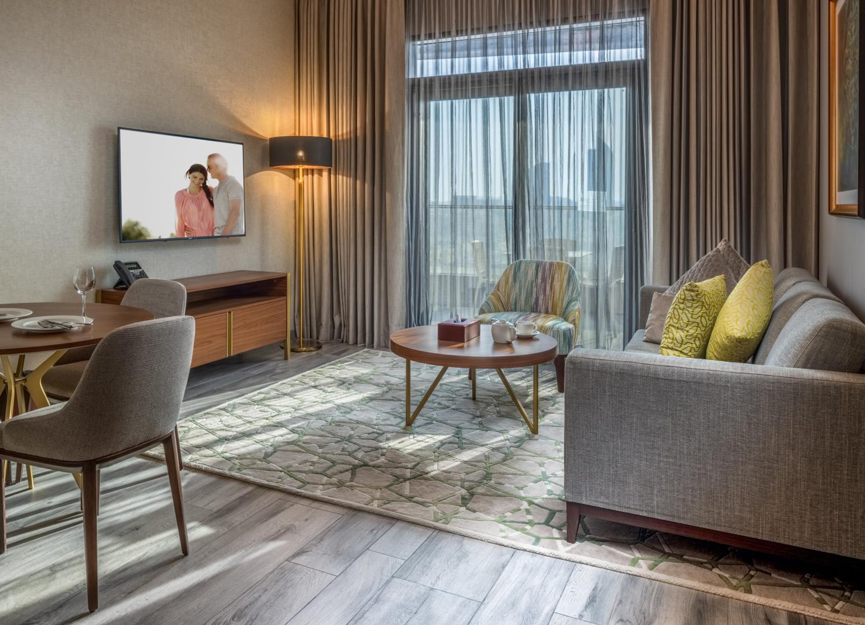 1 Bedroom Executive - Photo 3