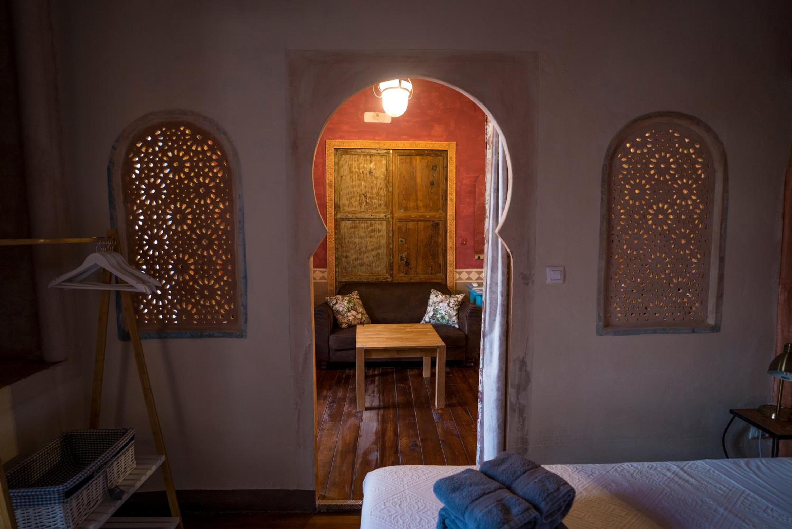 Apartamento de una habitación con jardín