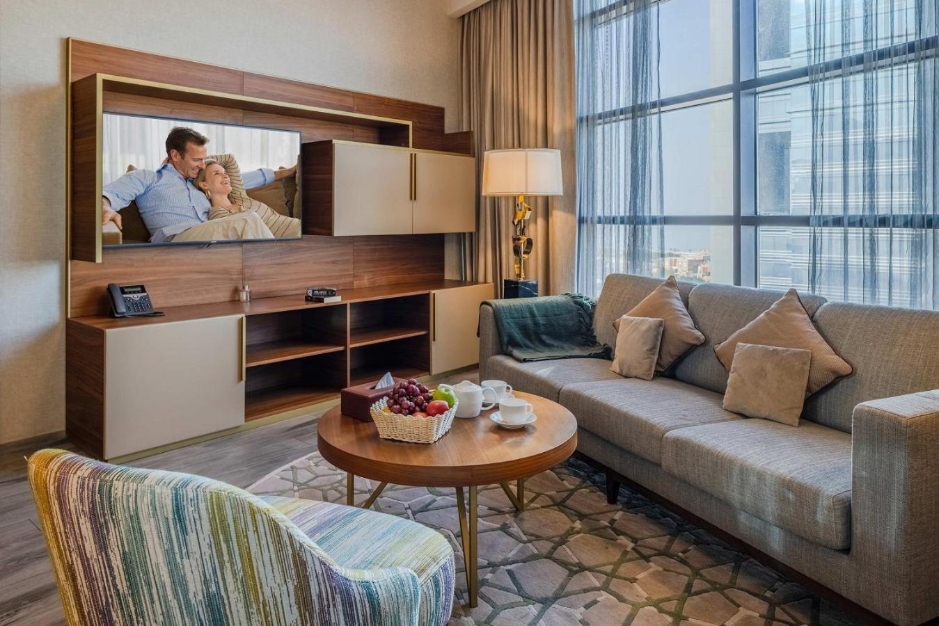 1 Bedroom Premier - Photo 3