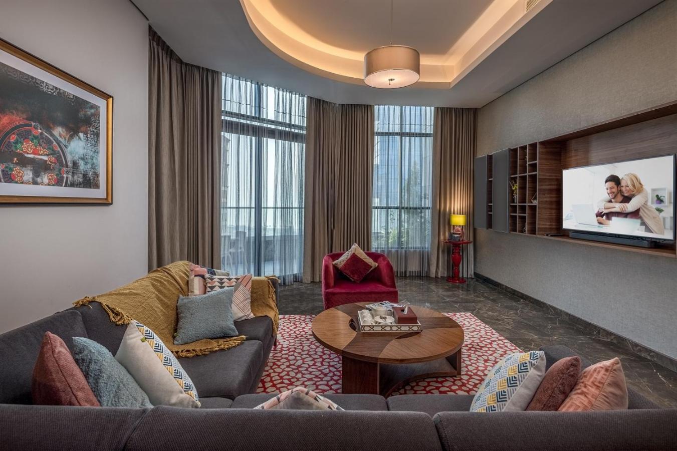 3 Bedroom Penthouse - Photo 1