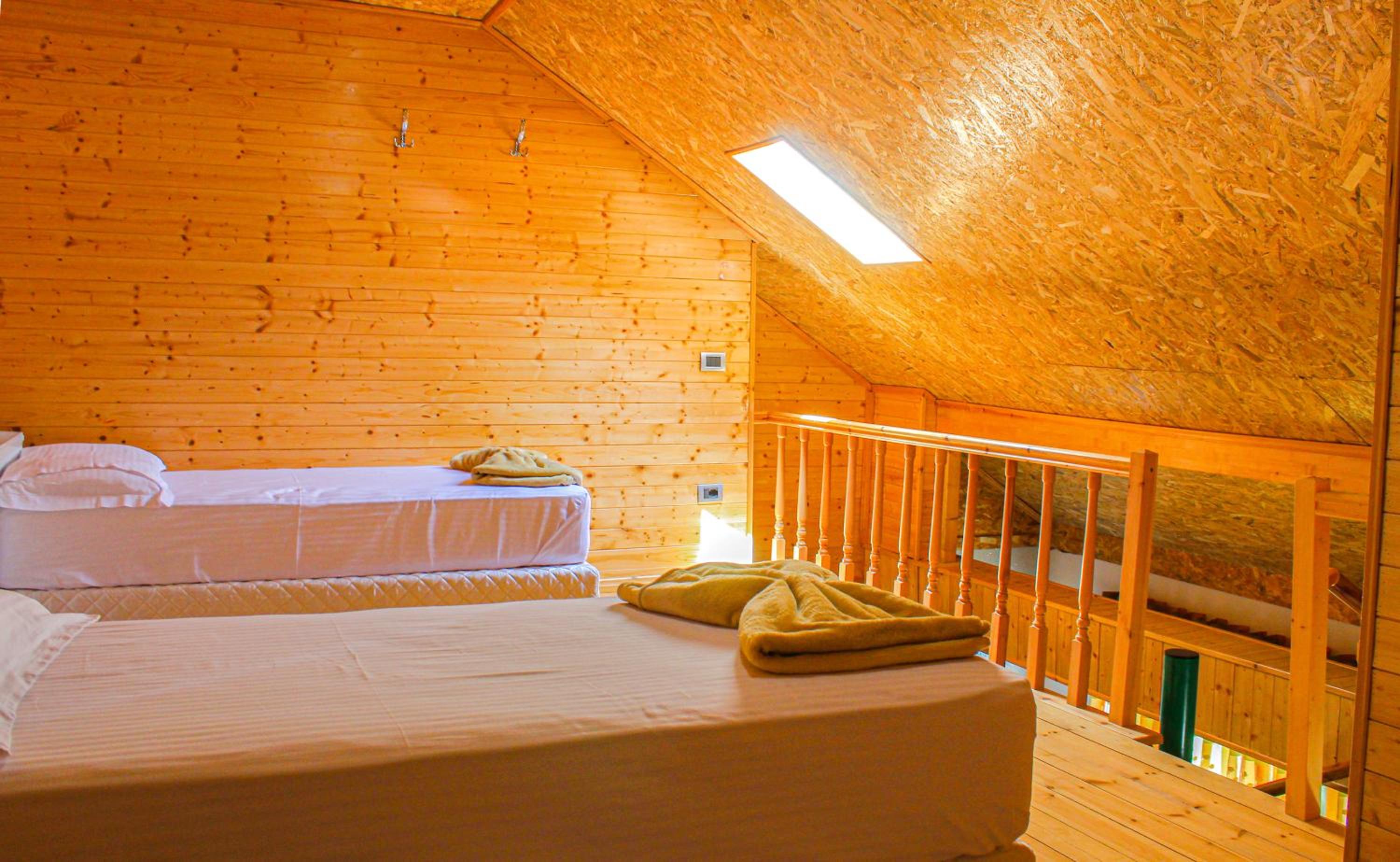 Deluxe Family Suite