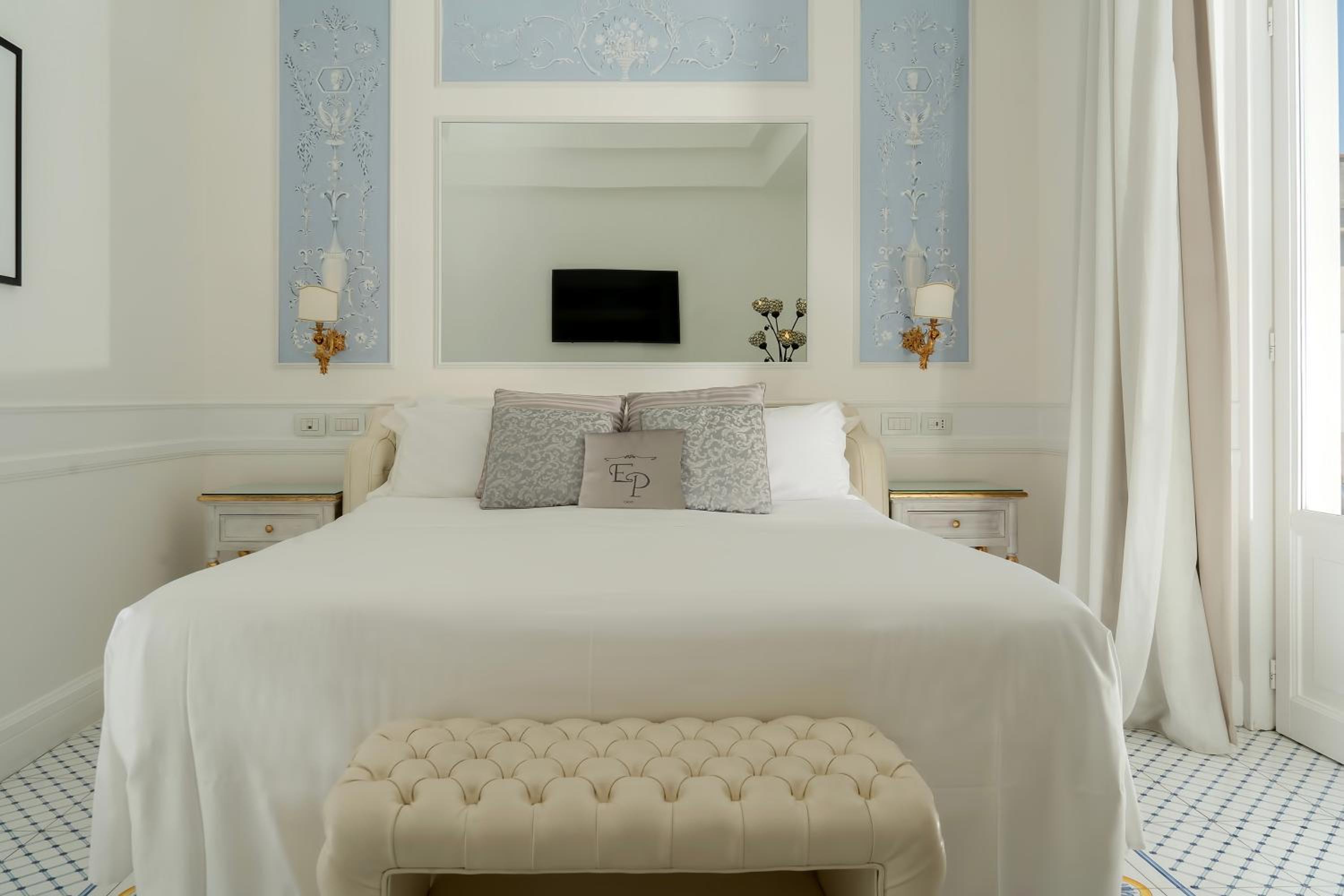 Deluxe Double or Twin Room with Hot Tub