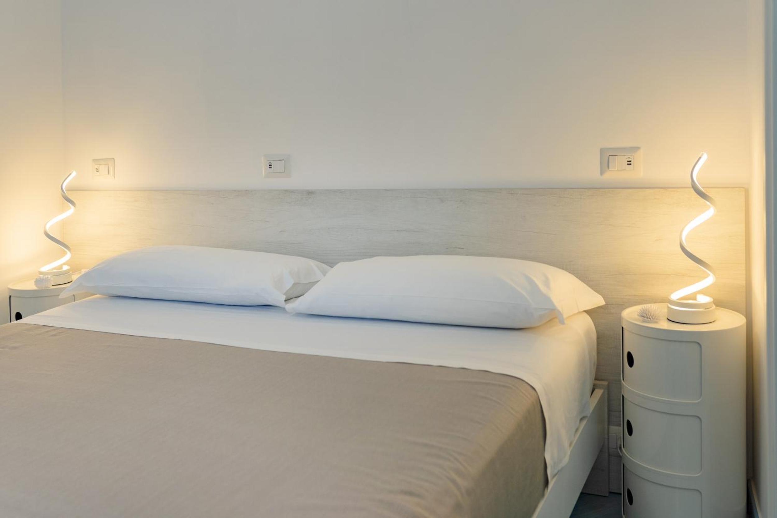 Double or Twin Room - Photo 26